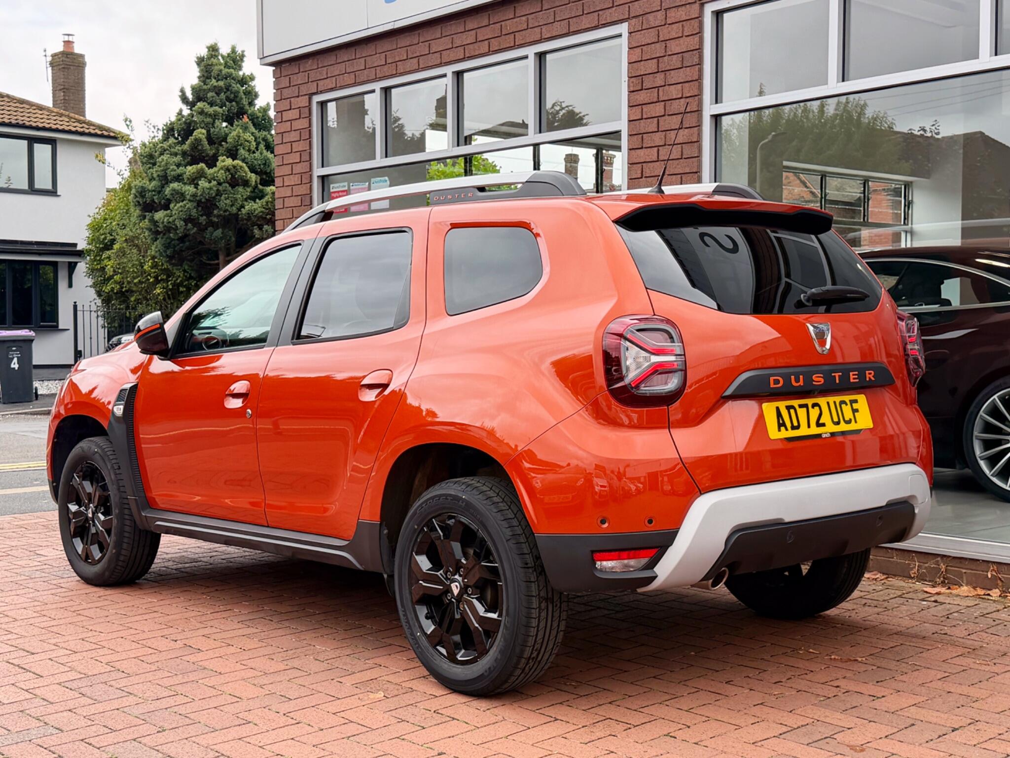 Dacia Duster view 5