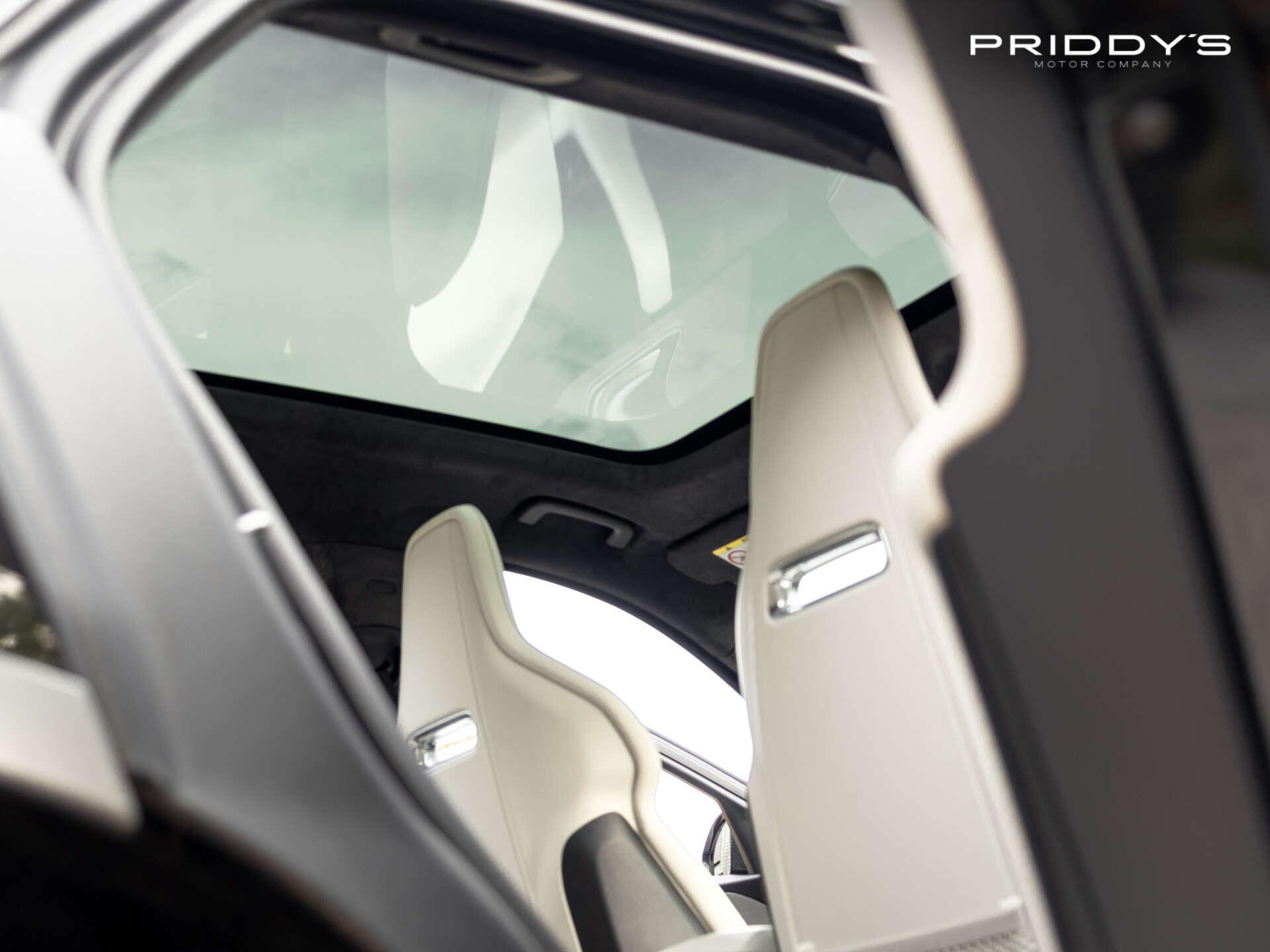Jaguar F-Pace view 26