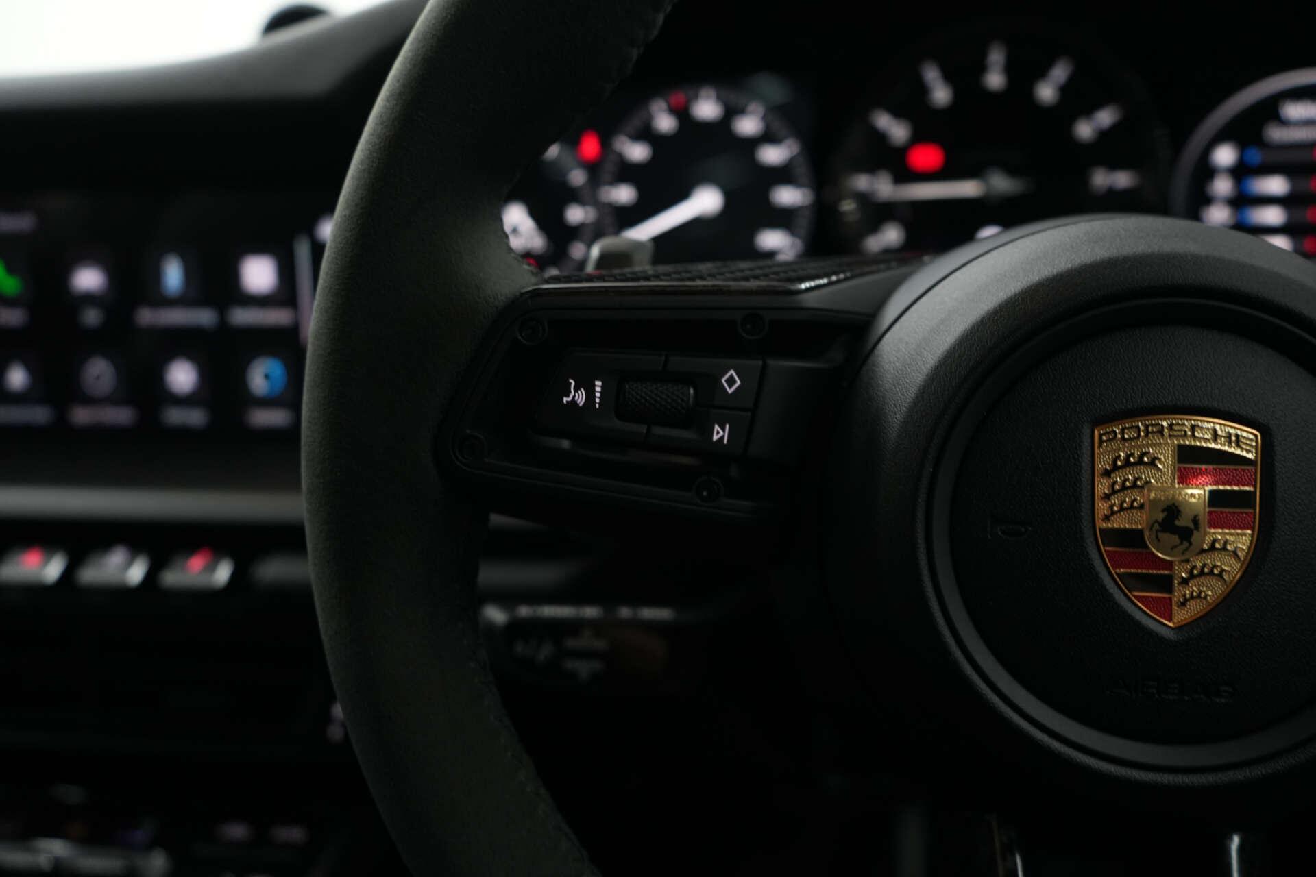 Porsche 911 view 57