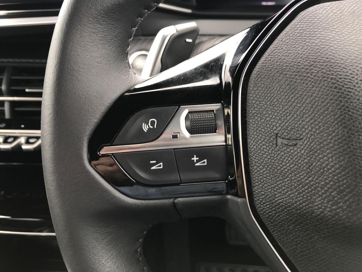 Peugeot 2008 view 22