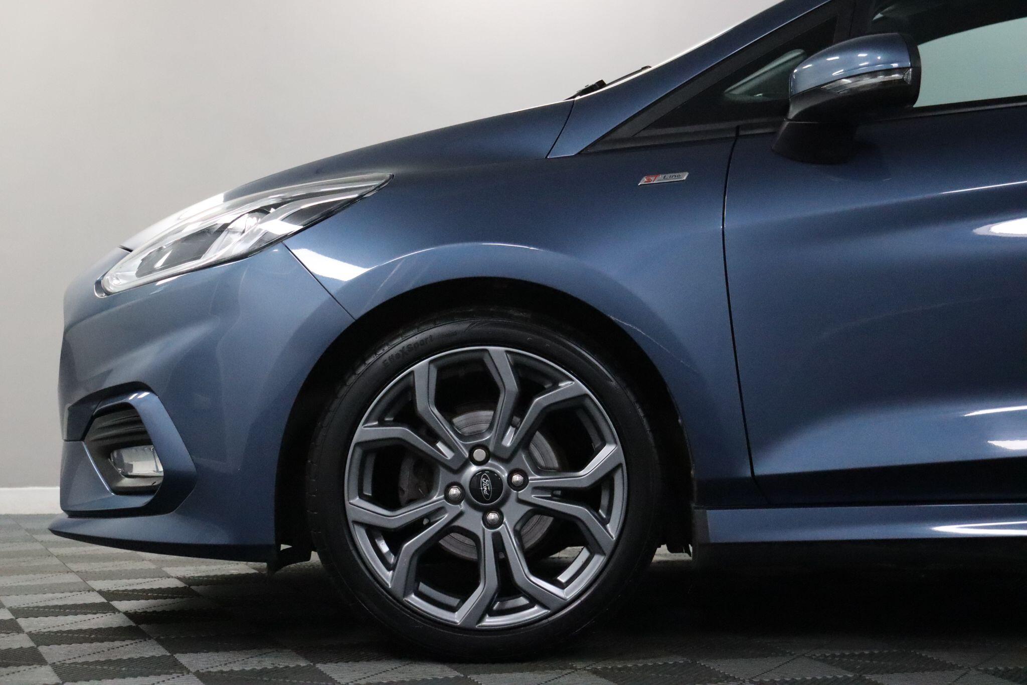 Ford Fiesta view 30