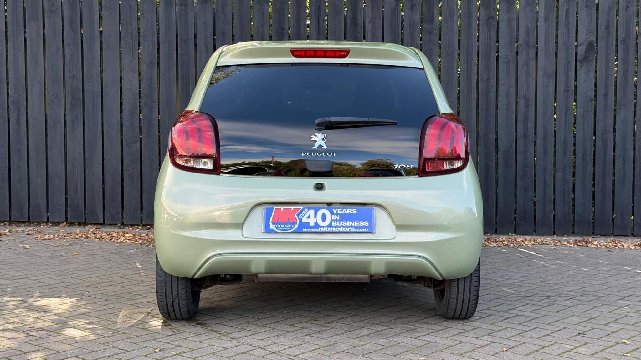 Peugeot 108 view 7