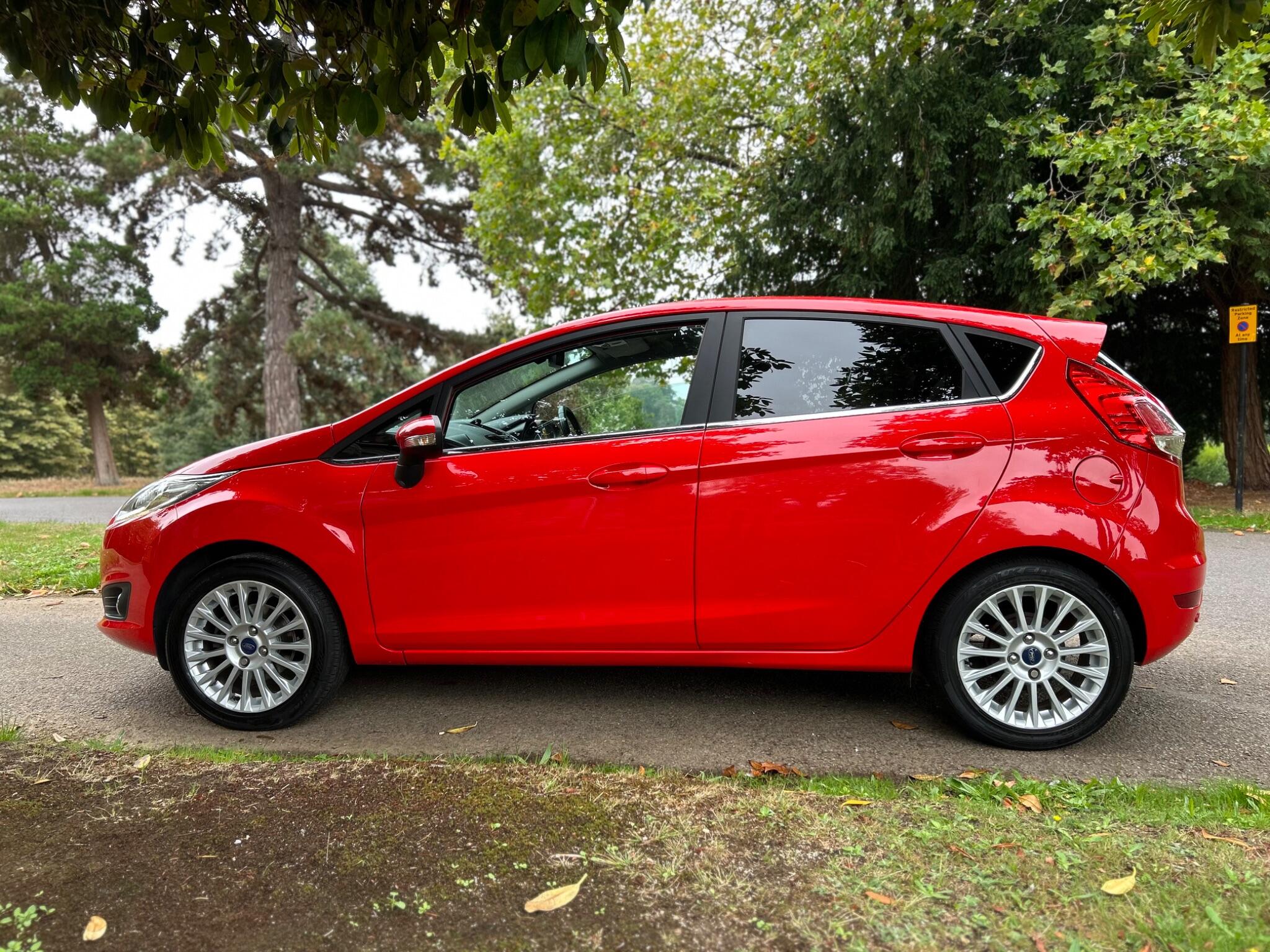 Ford Fiesta view 16