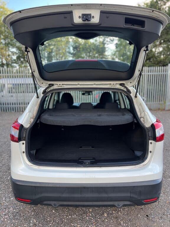 Nissan Qashqai view 13