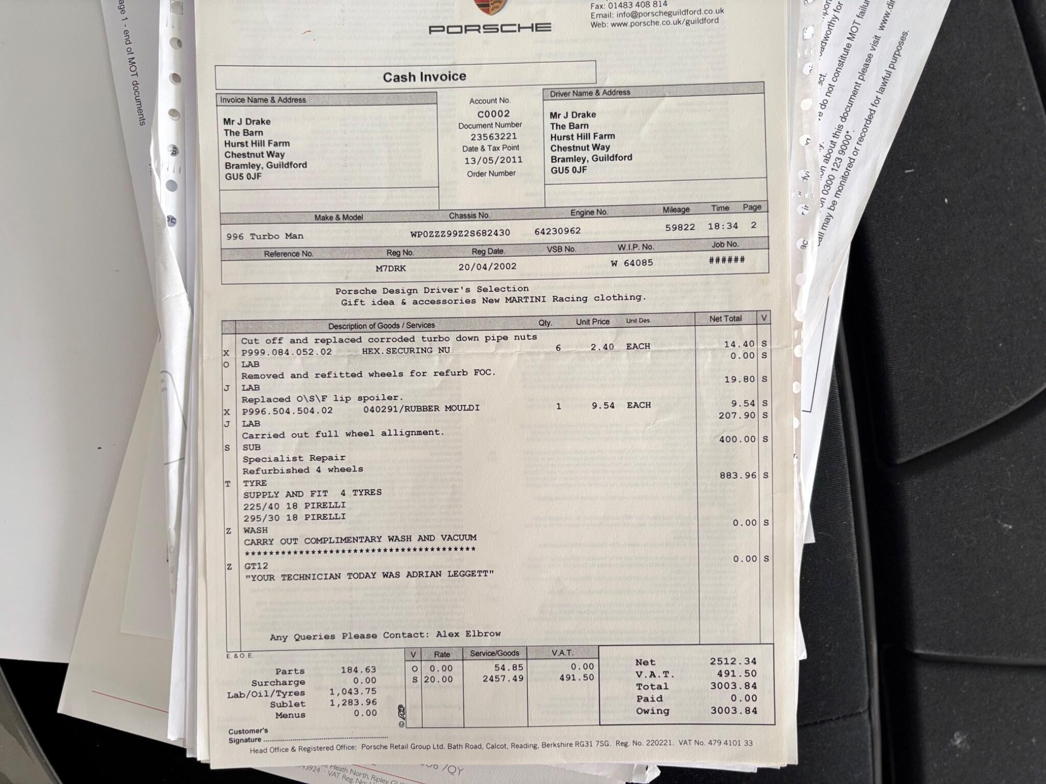 Porsche 911 view 30