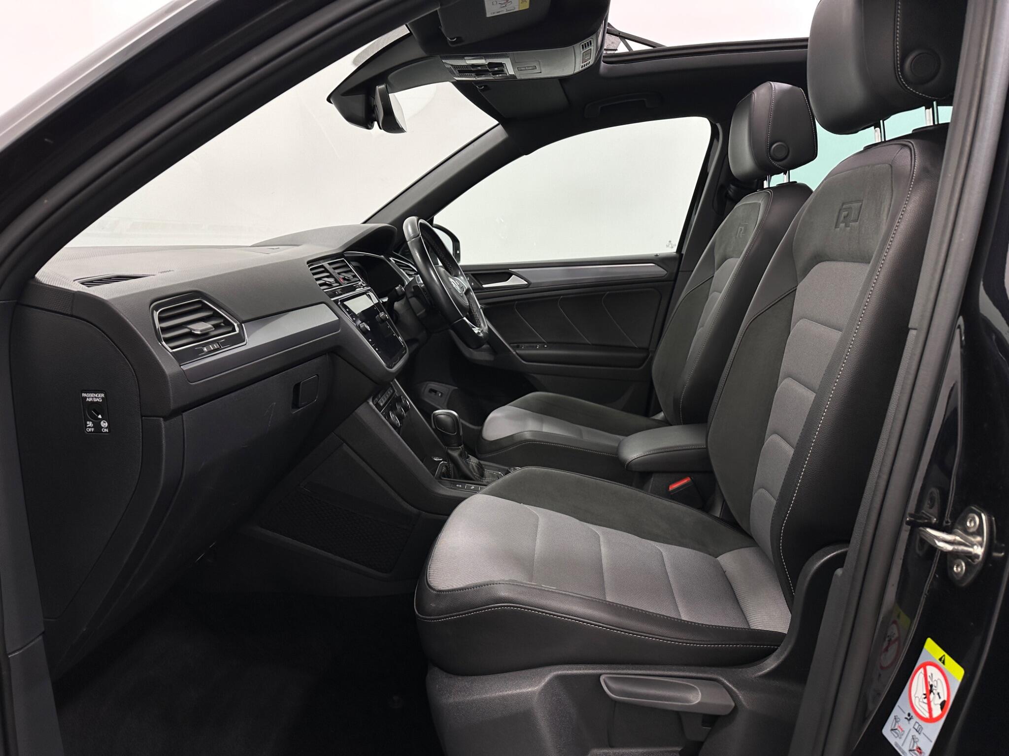 Volkswagen Tiguan view 35