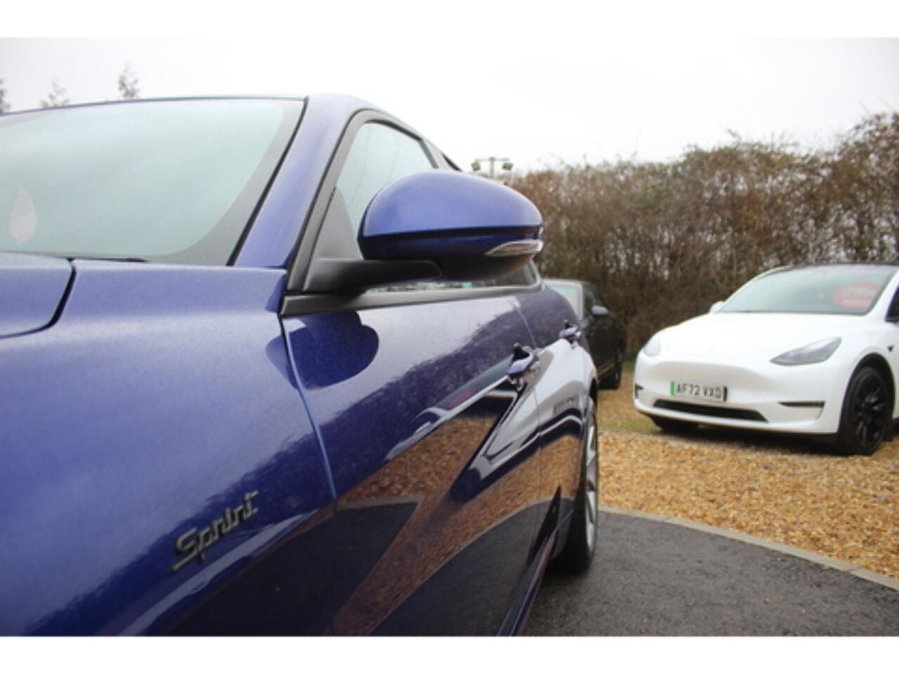 Alfa Romeo Giulia view 50