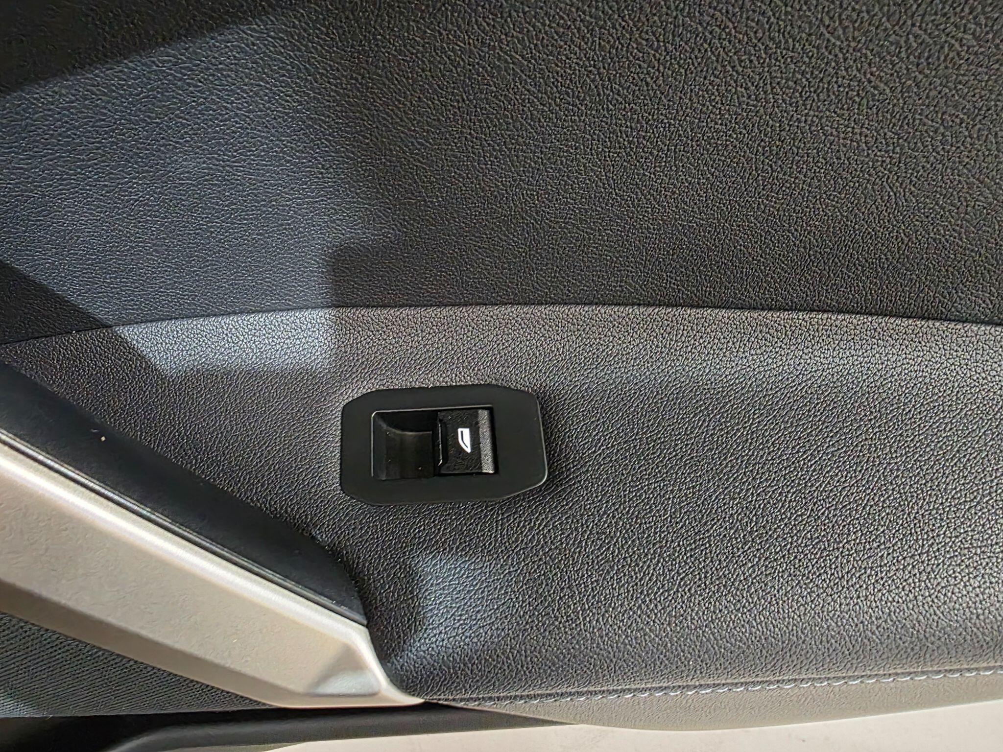 BMW Ix view 29