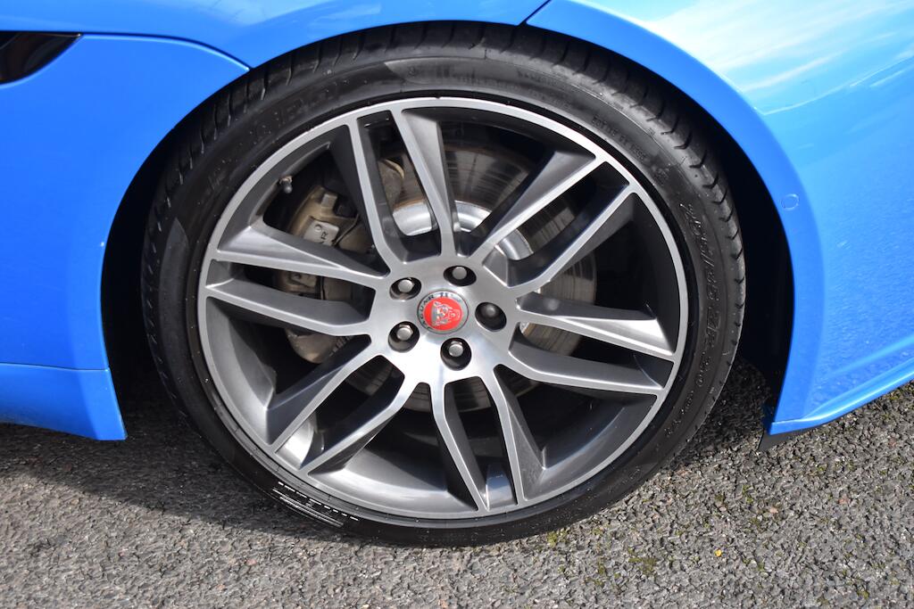 Jaguar F-Type view 61