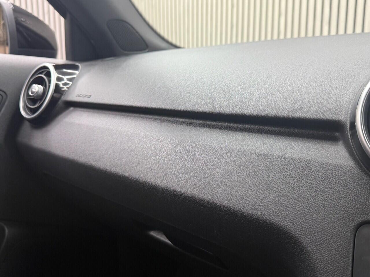 Audi A1 view 22