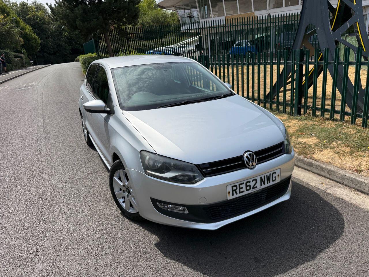 Volkswagen Polo view 5