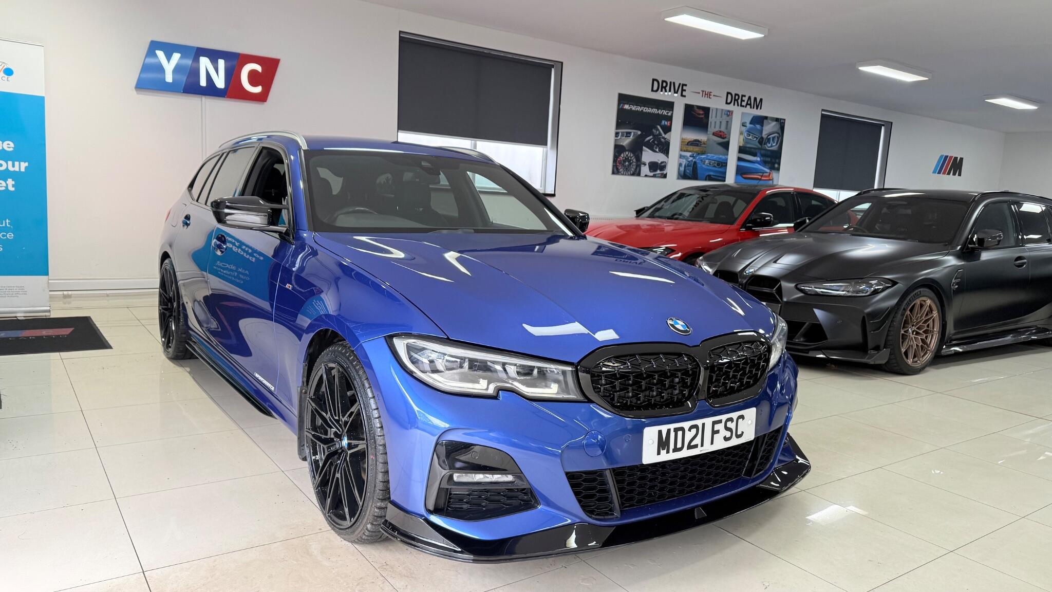 BMW 3 Series view 45