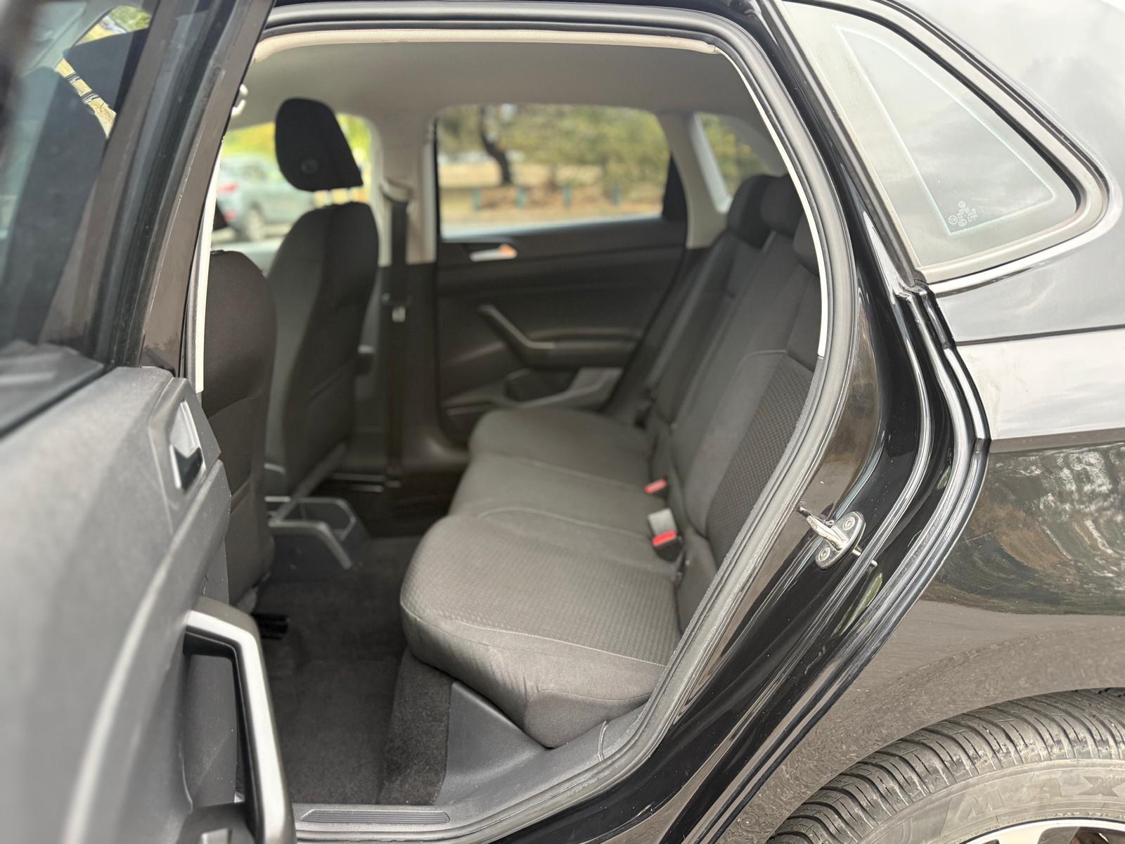Volkswagen Polo view 40
