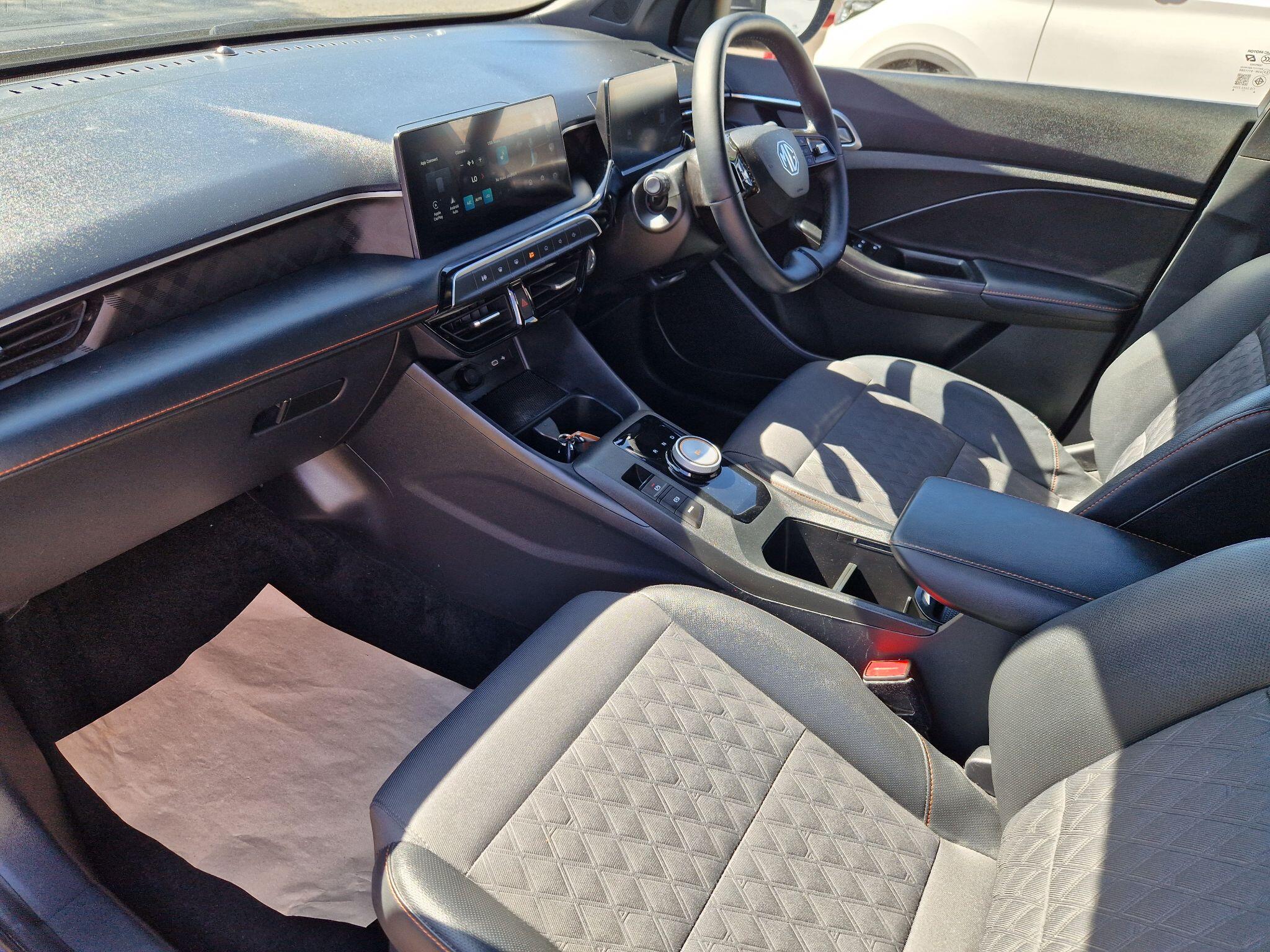 MG MG3 view 20