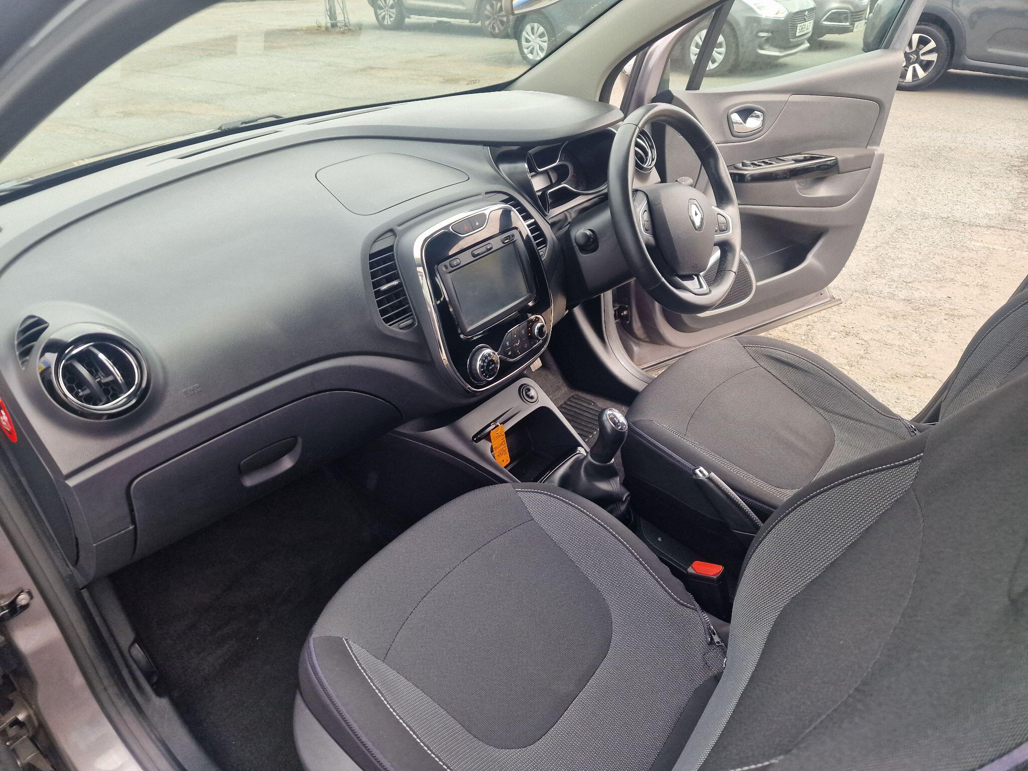 Renault Captur view 23
