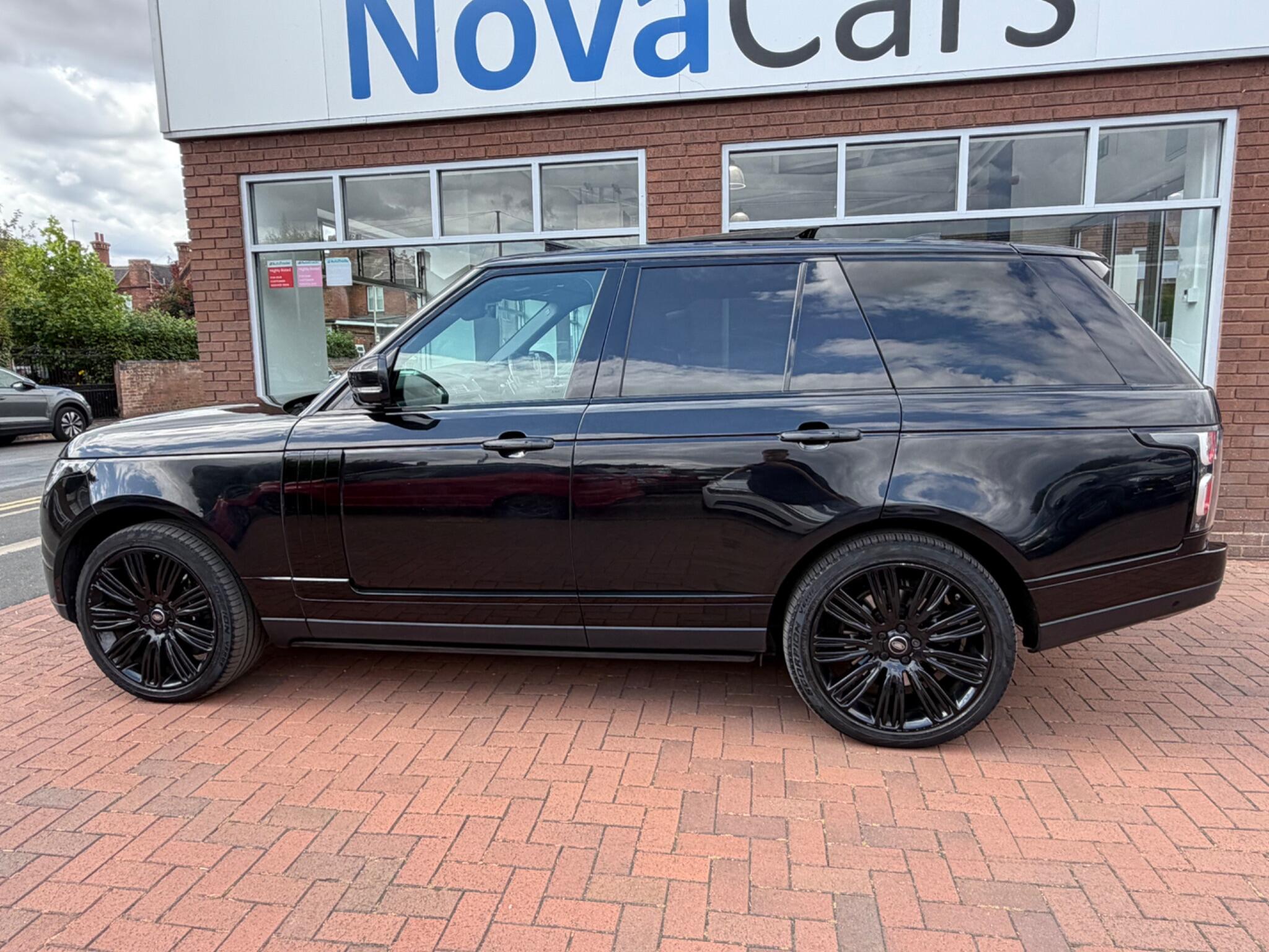Land Rover Range Rover view 10
