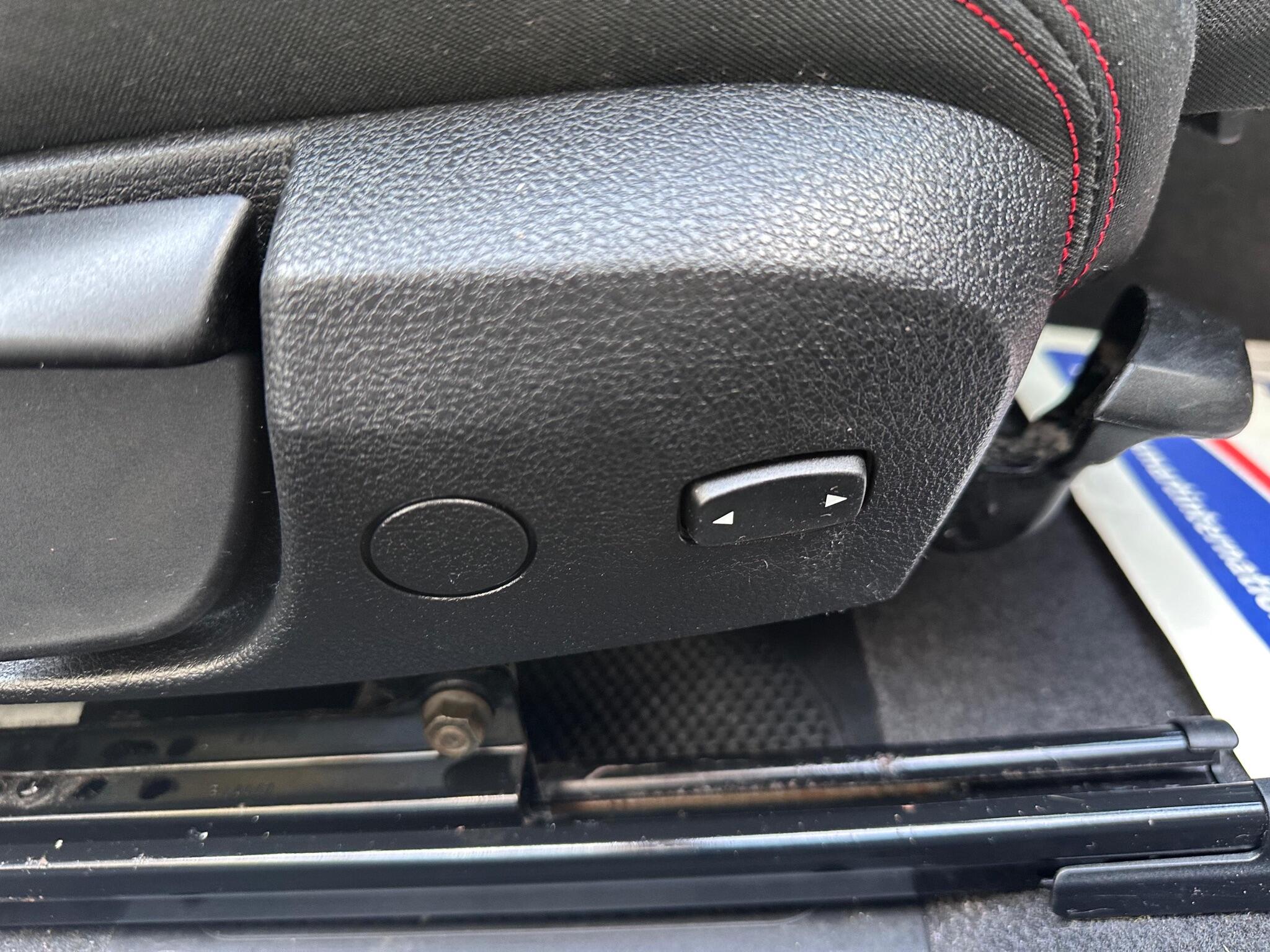 BMW 1 Series view 23