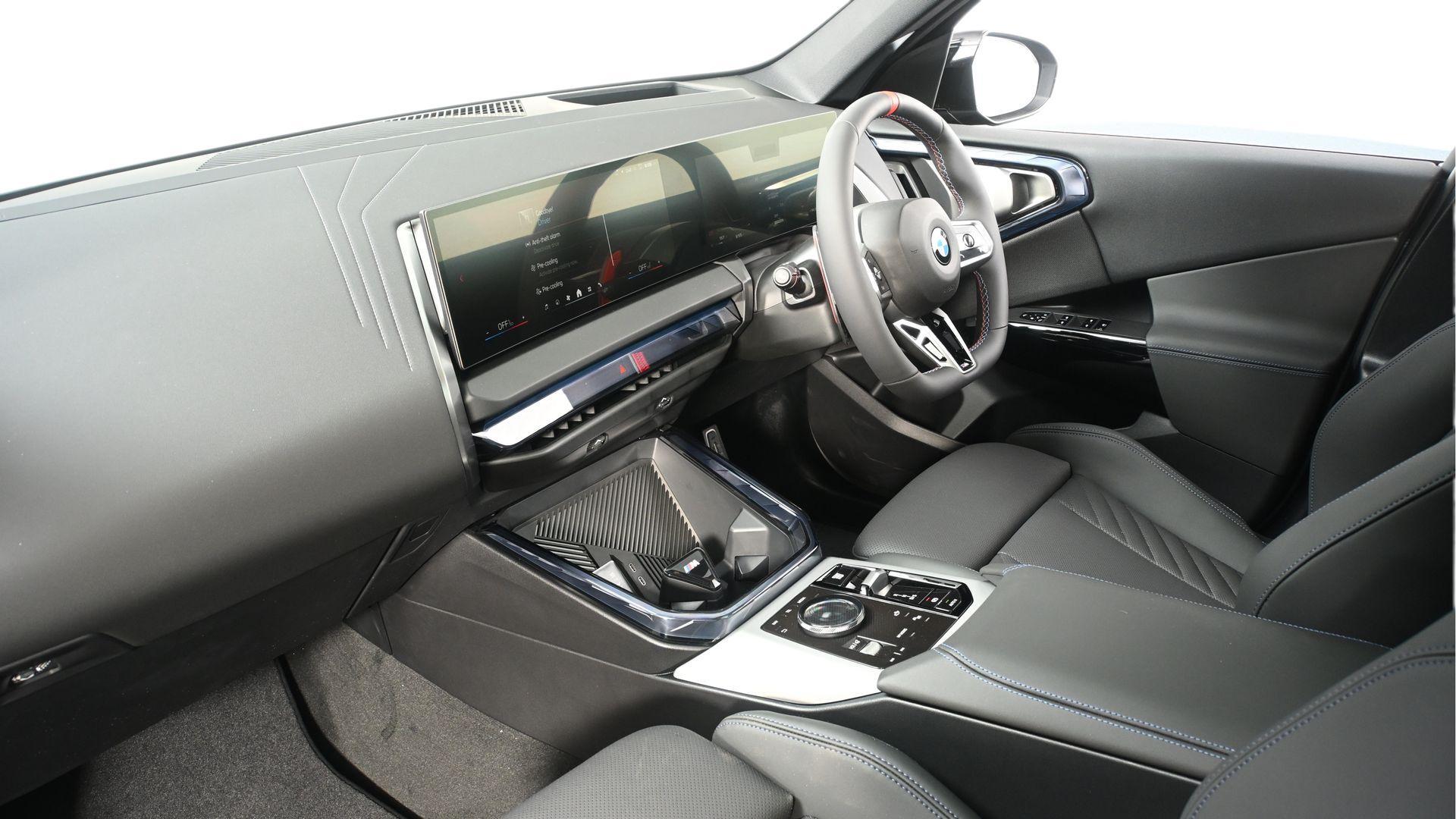 BMW X3 view 7