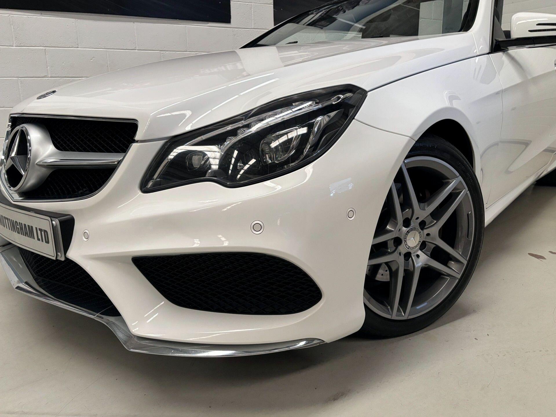 Mercedes-Benz E Class view 16