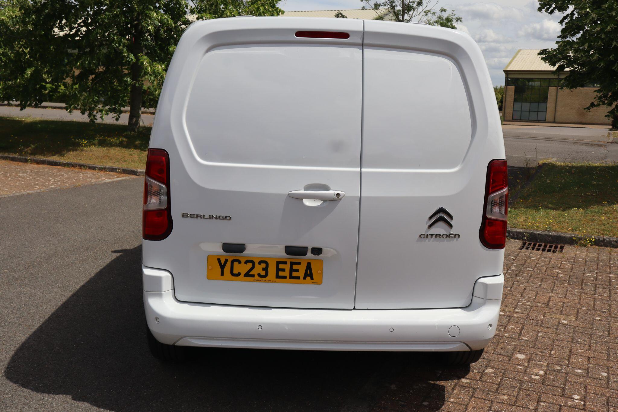 van-images