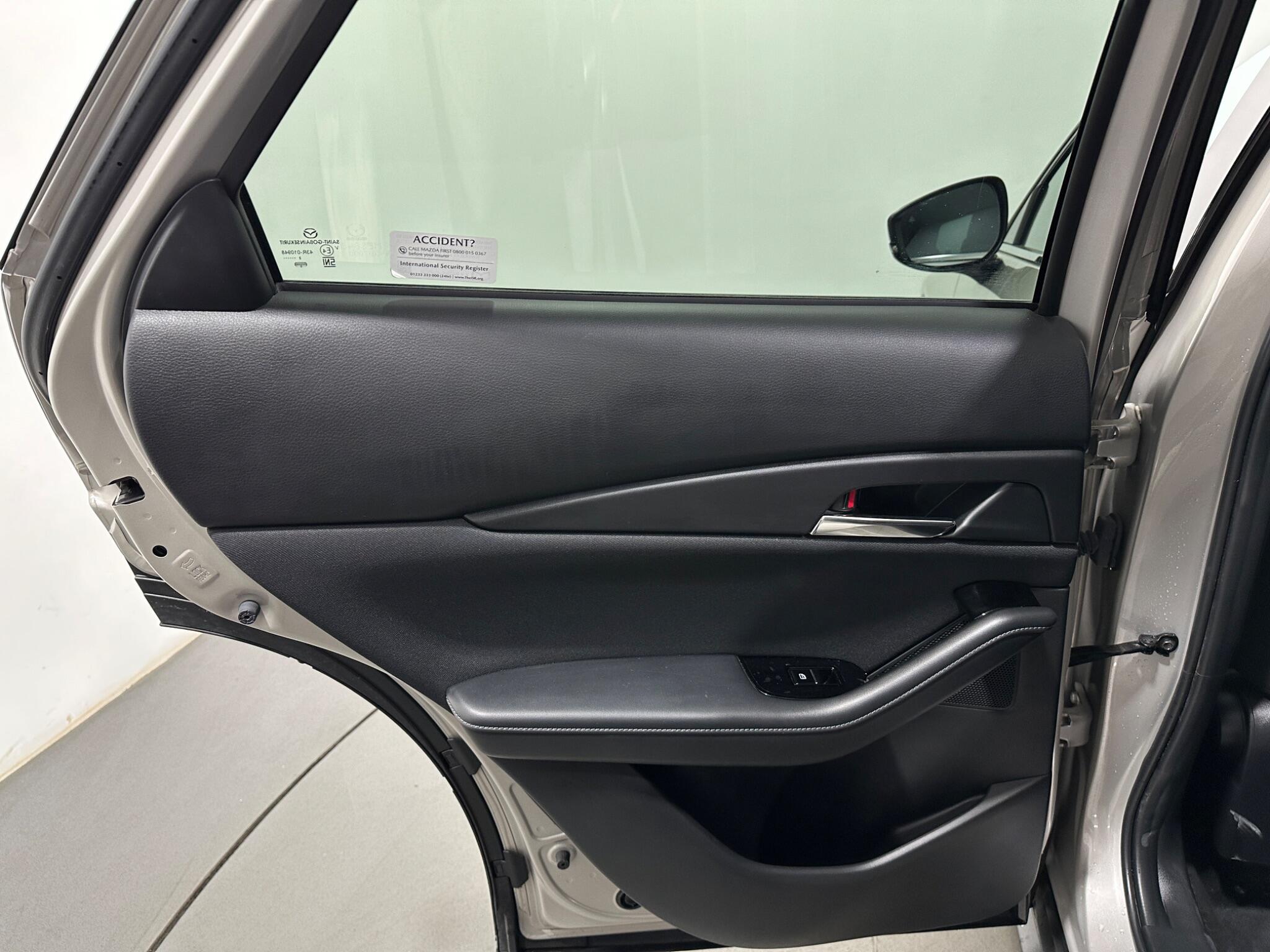 Mazda CX-30 view 38