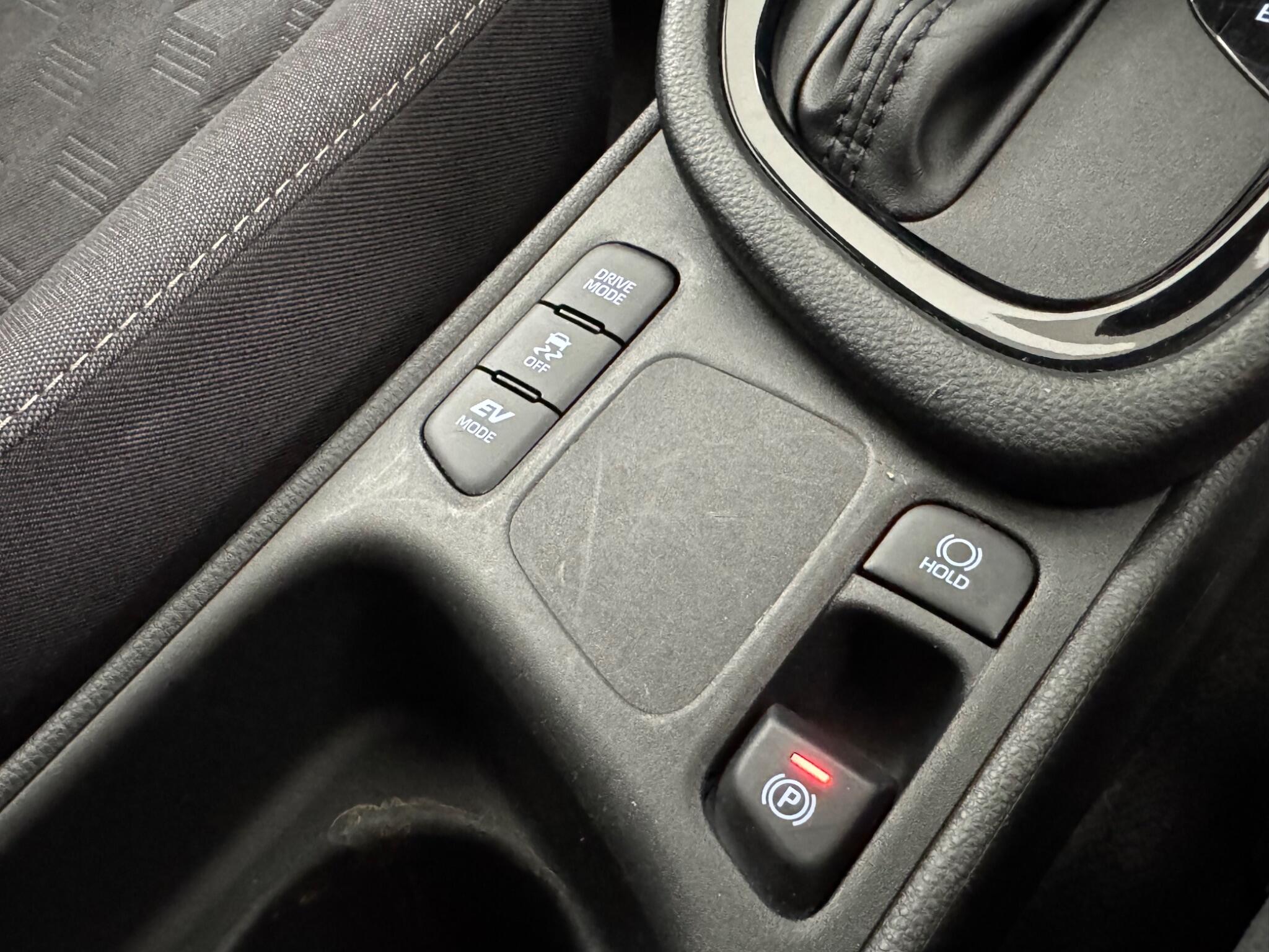 Toyota Yaris view 14