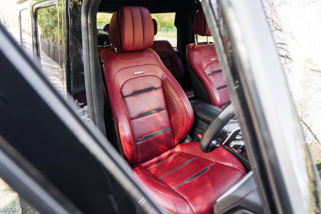 Mercedes-Benz G Class view 28