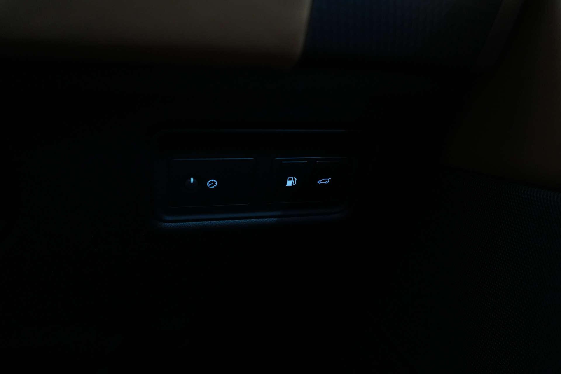 Land Rover Range Rover Sport view 42