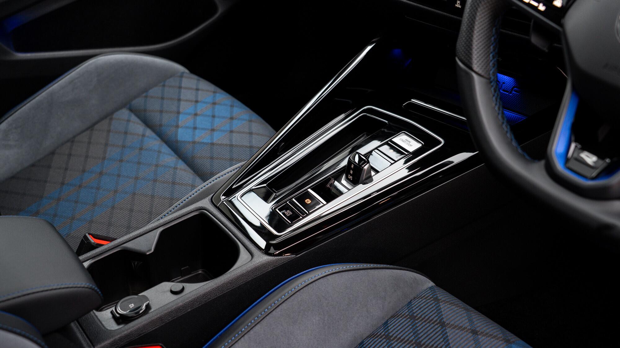 Volkswagen Golf view 35