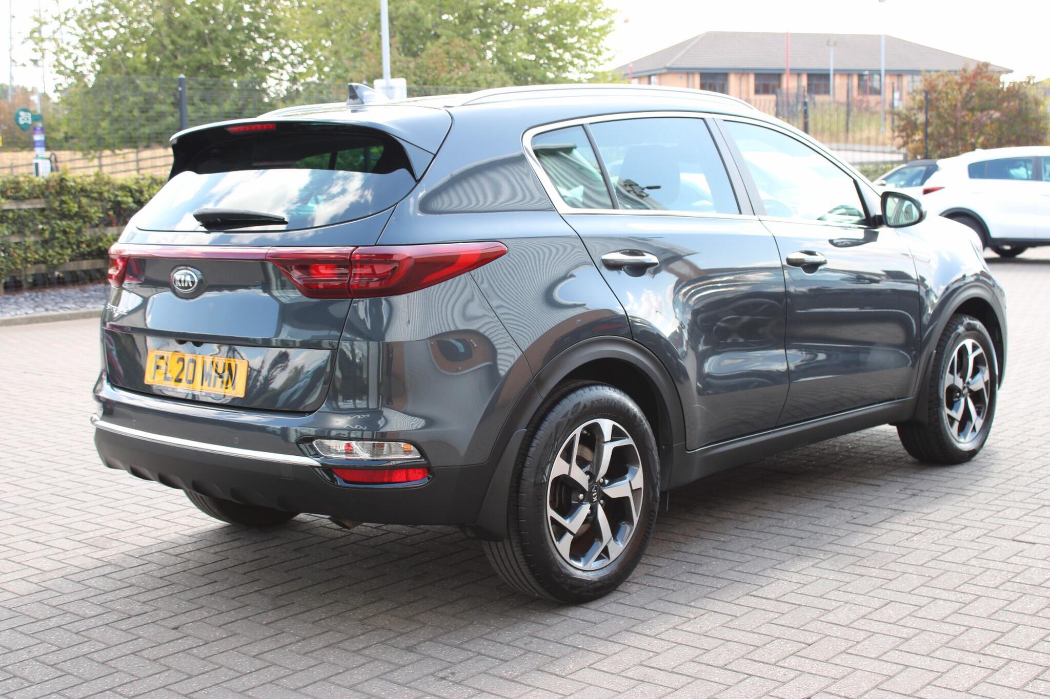 Kia Sportage view 8