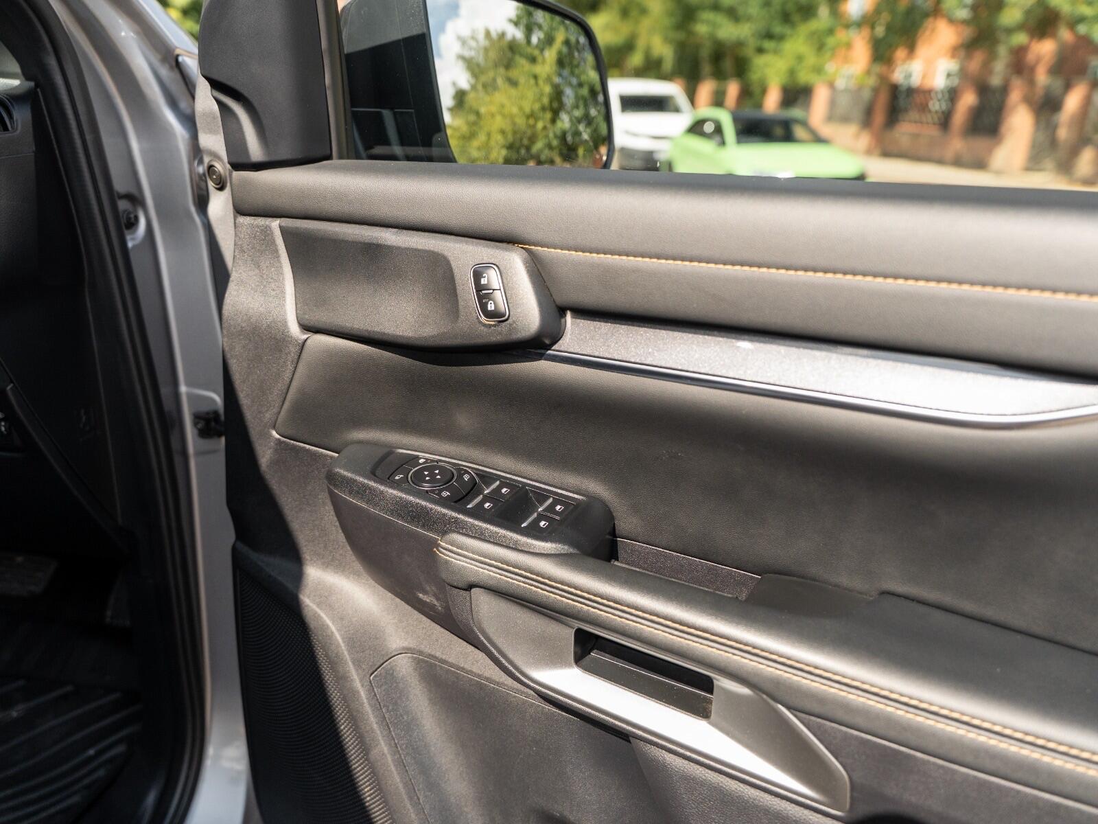Ford Ranger view 55