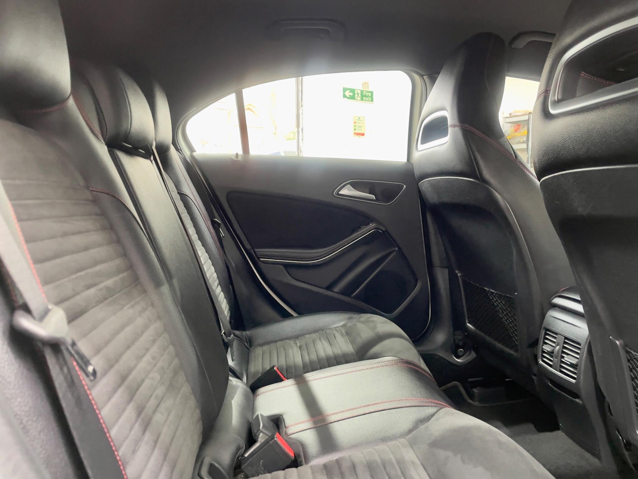 Mercedes-Benz A-Class view 38