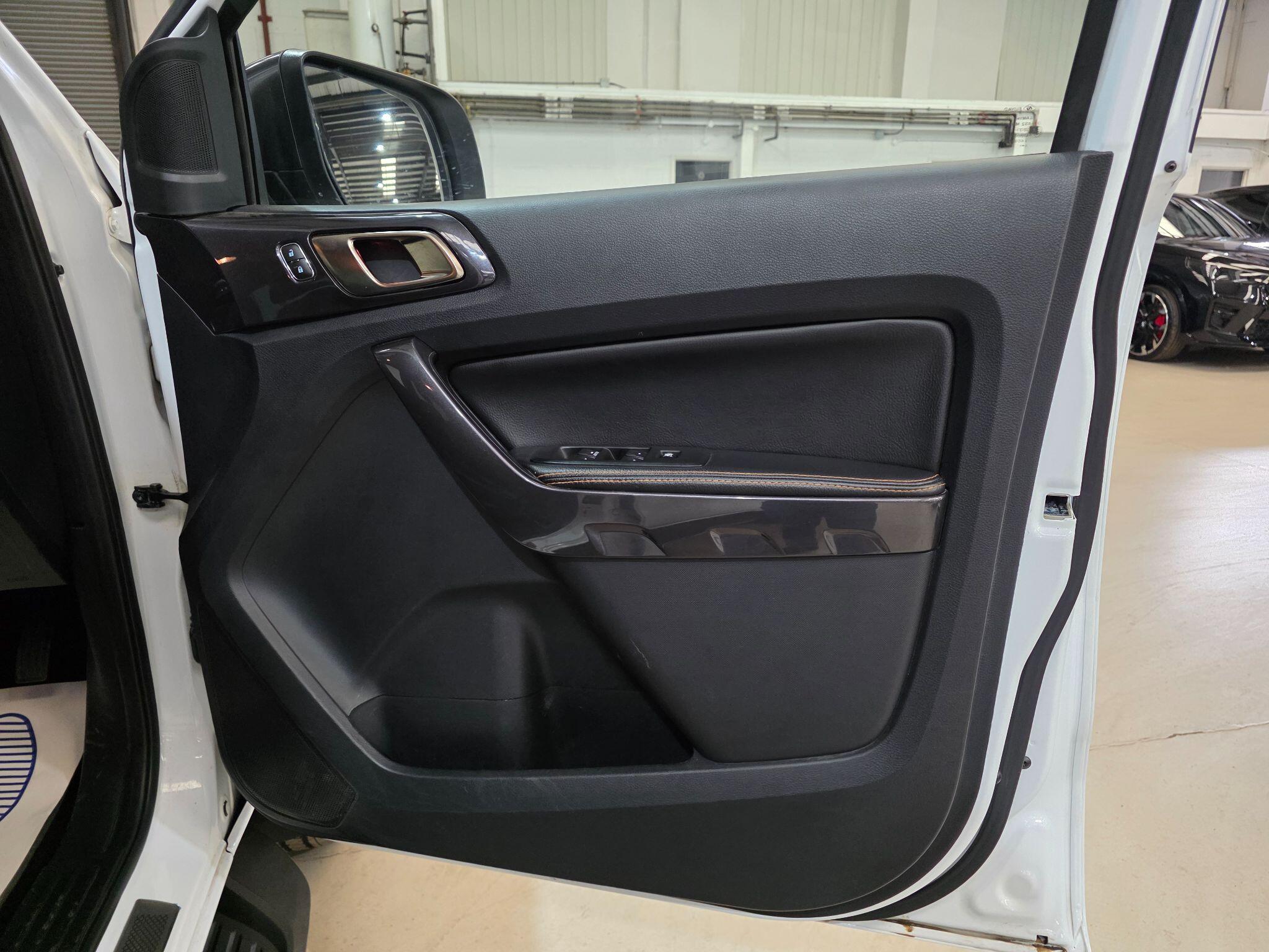 Ford Ranger view 12