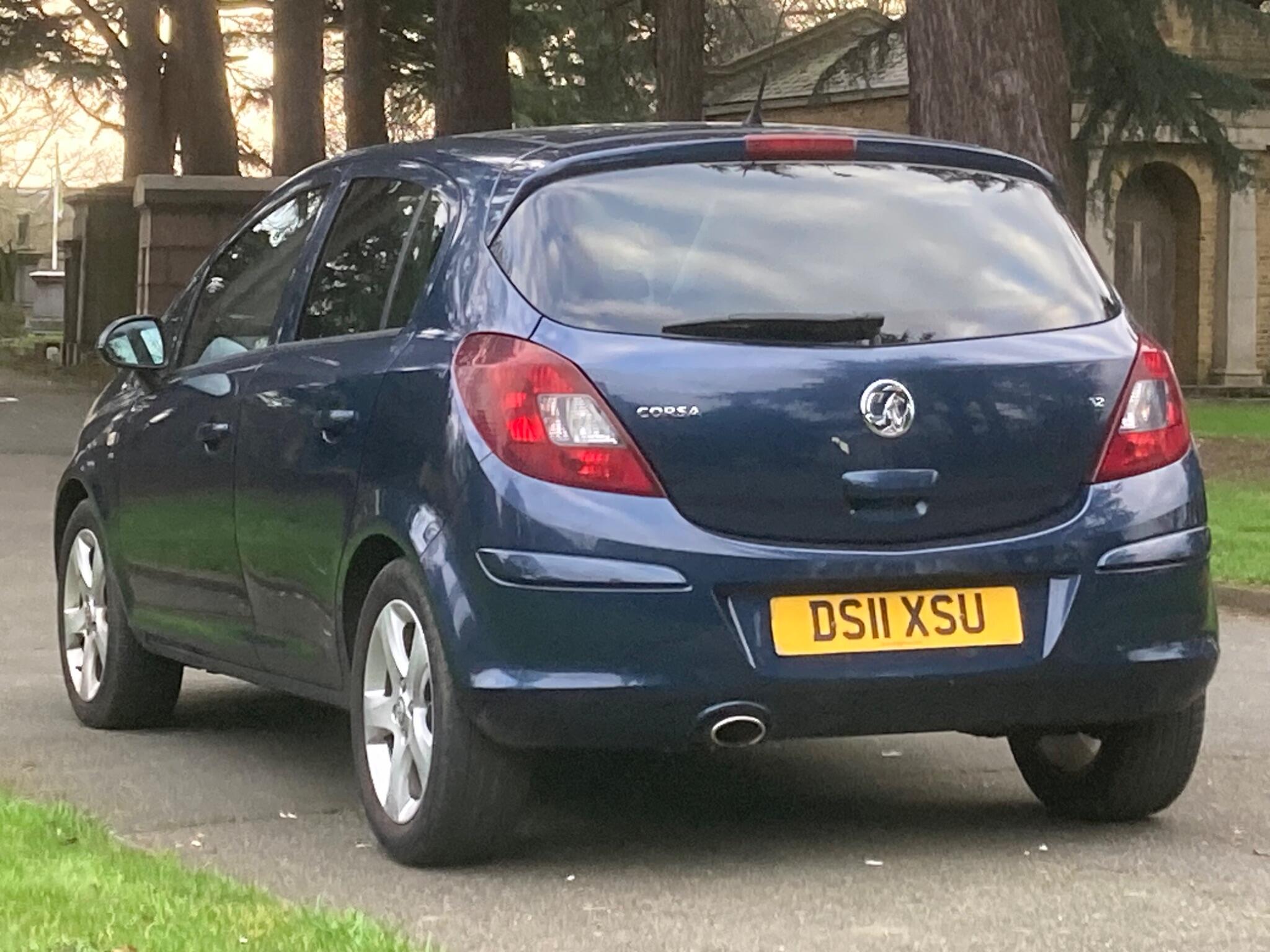 Vauxhall Corsa view 4