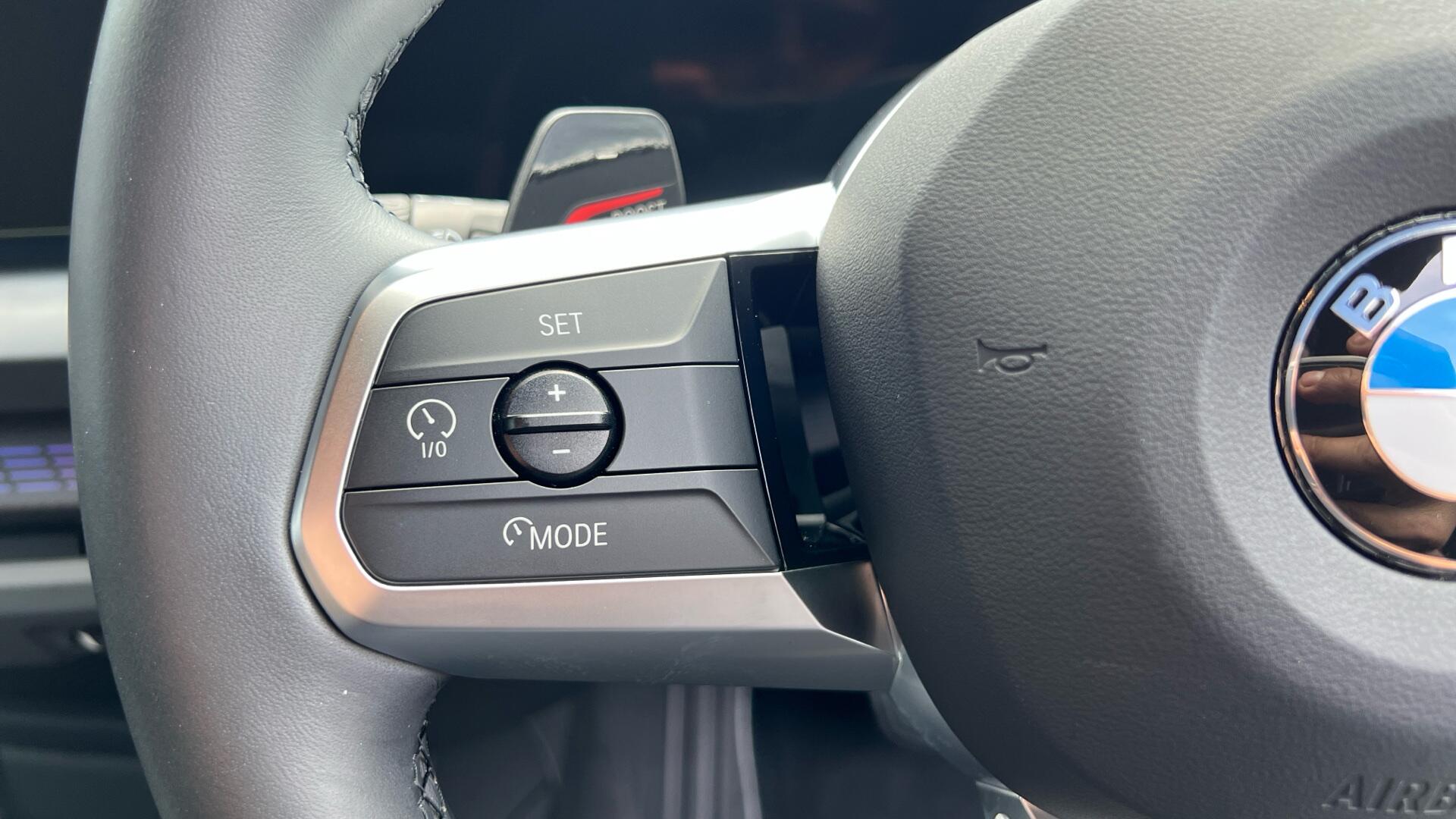 BMW 1 Series view 17