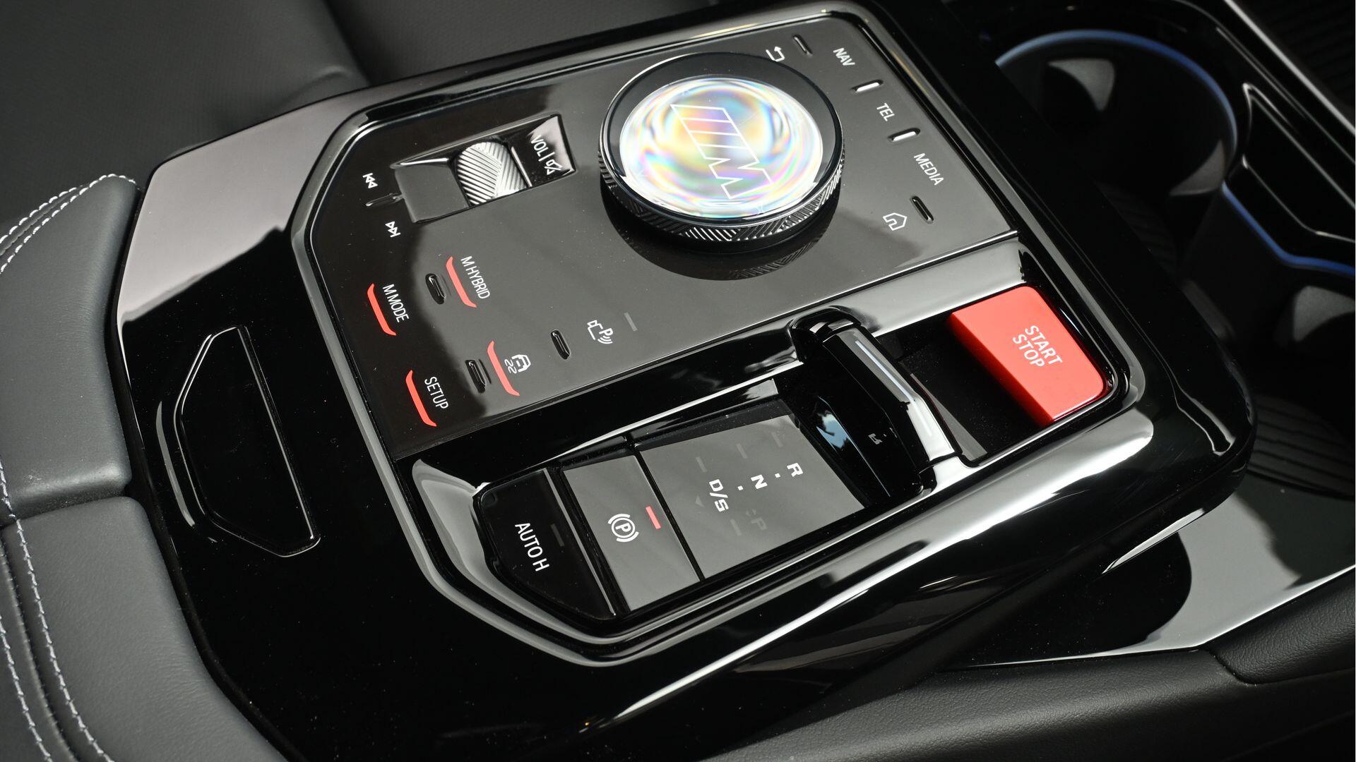 BMW M5 view 10