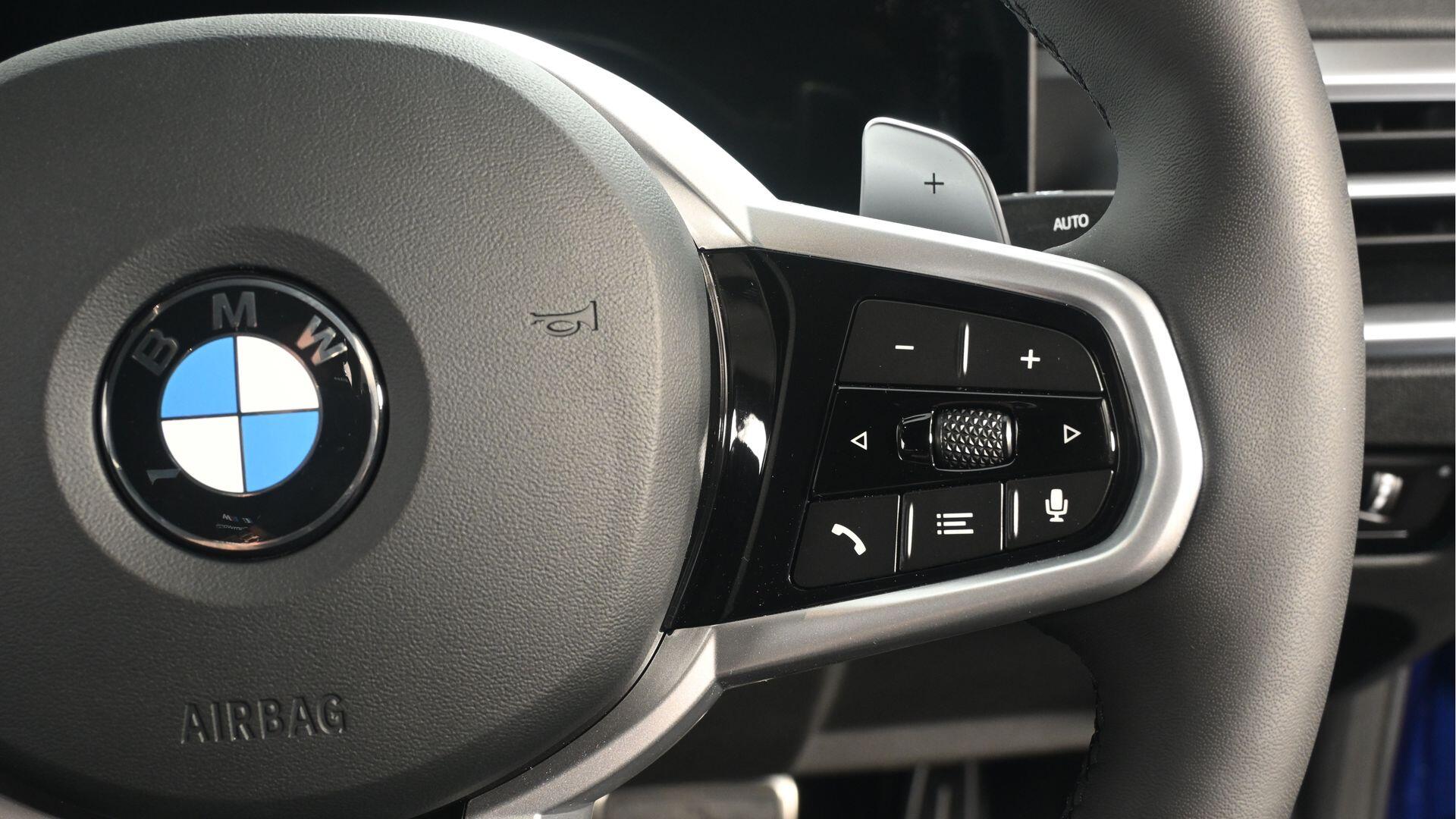 BMW 2 Series view 18