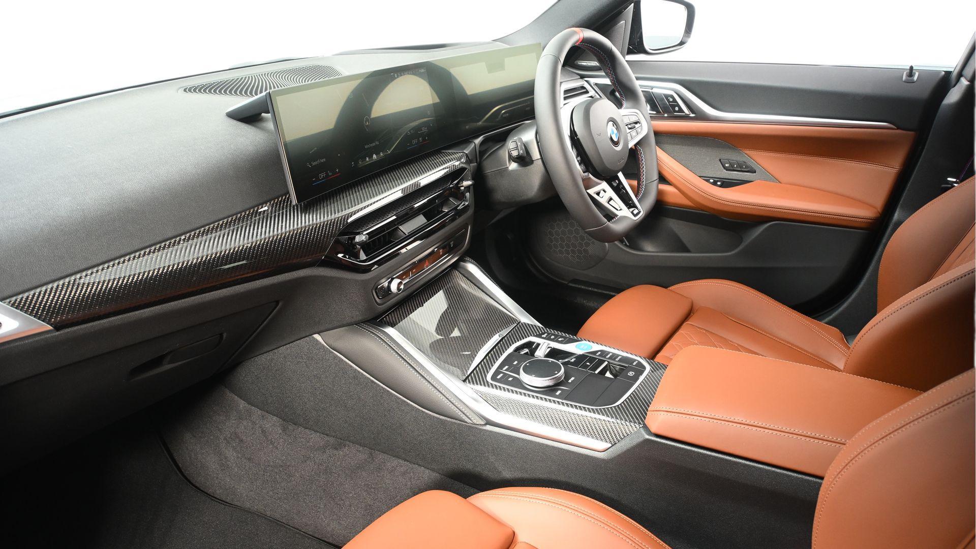 BMW i4 view 7