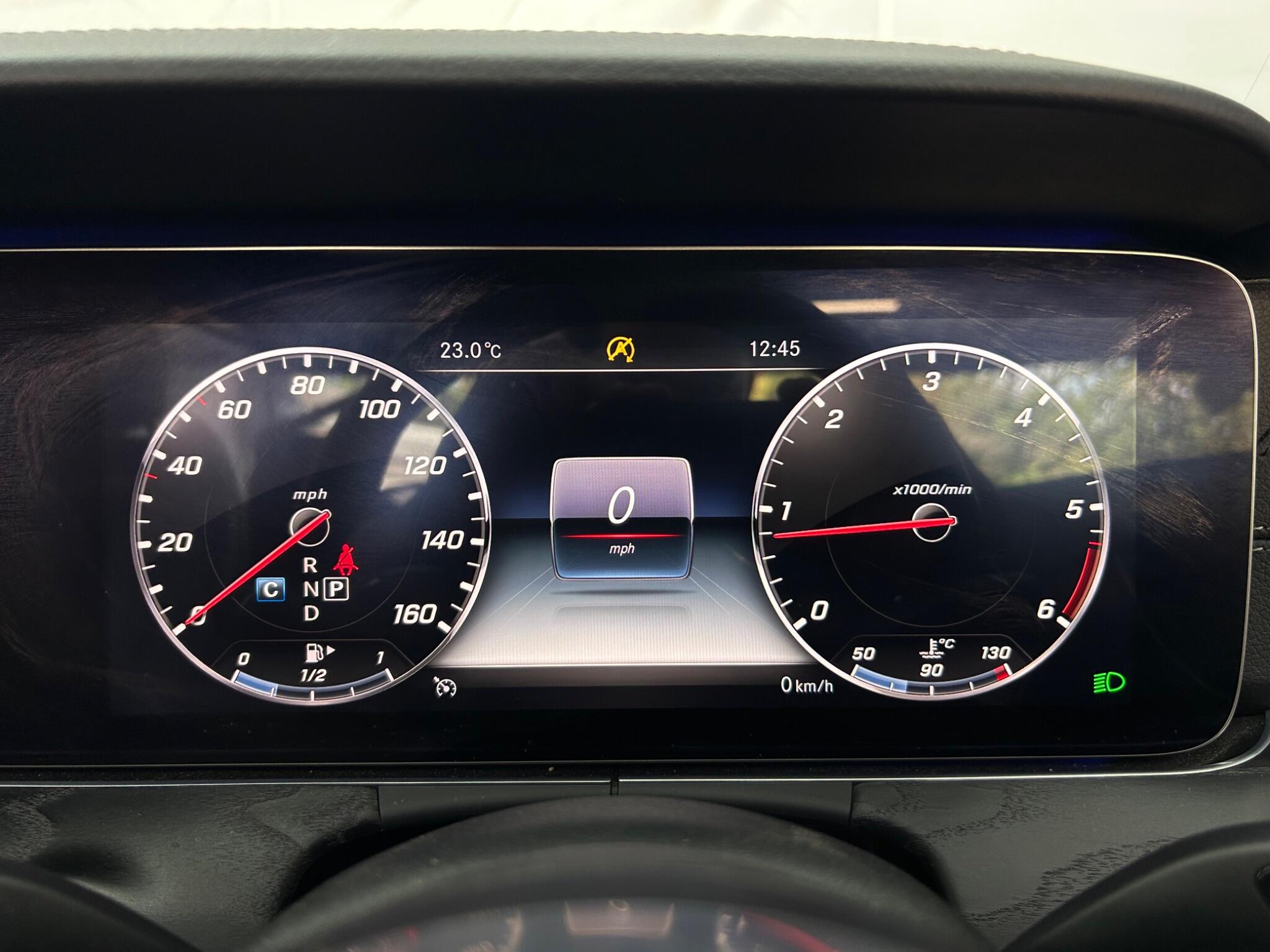 Mercedes-Benz E Class view 46