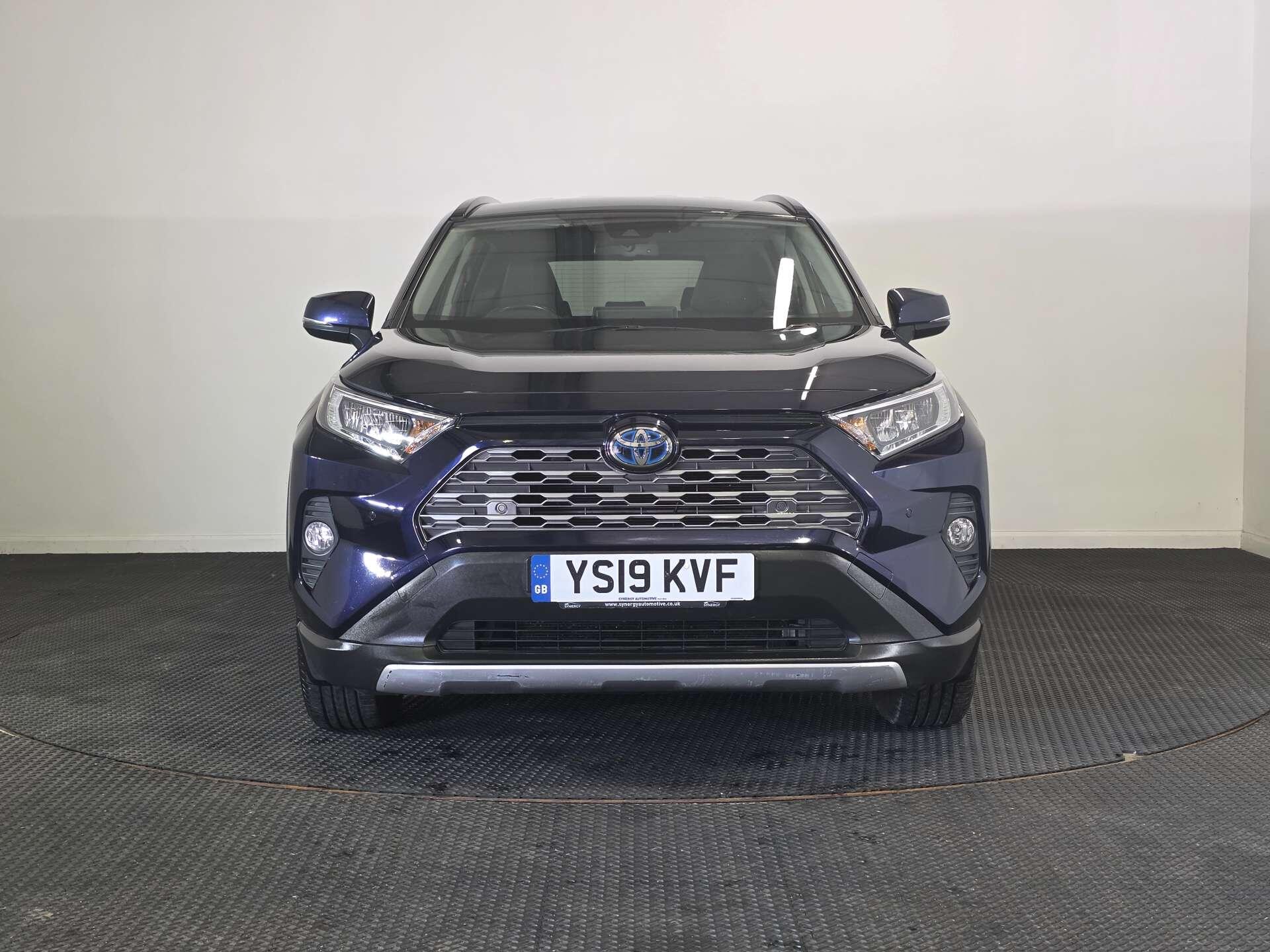 Toyota Rav4 view 2