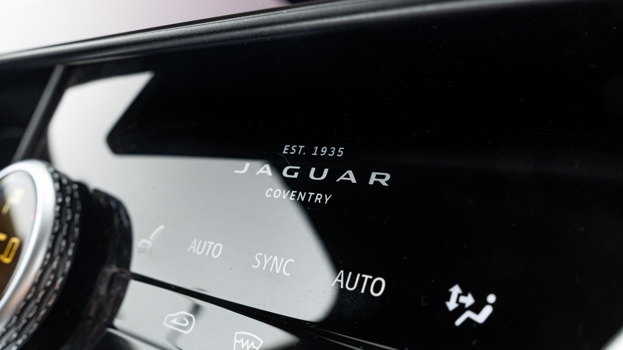 Jaguar F-Pace view 71