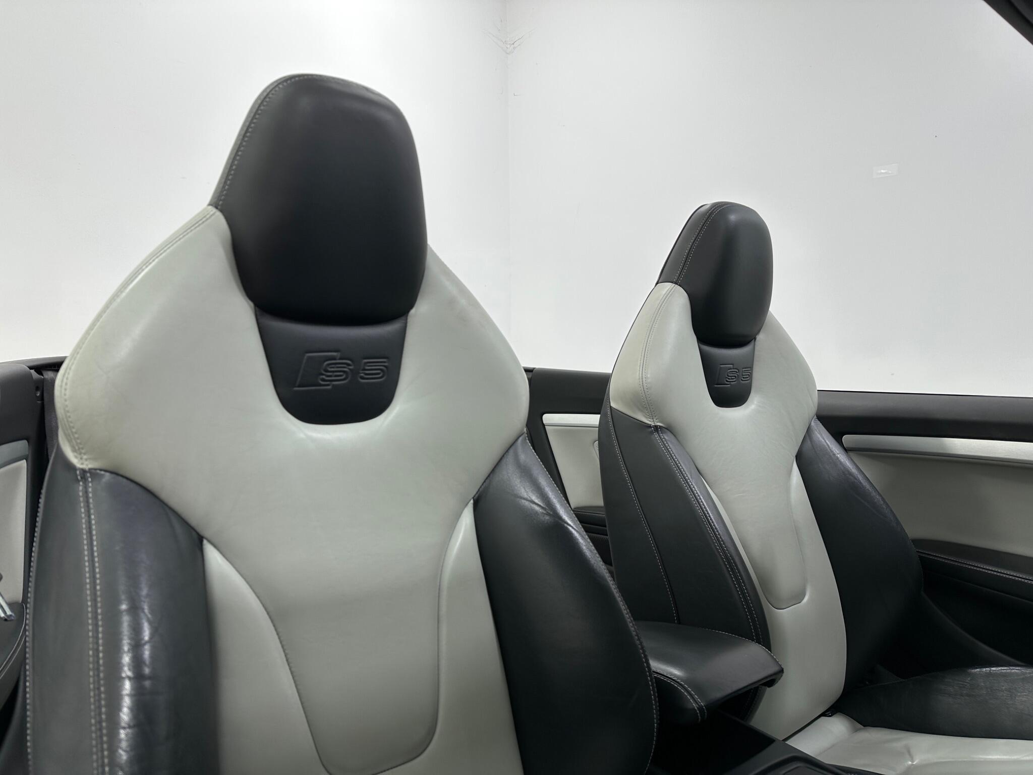 Audi S5 view 33