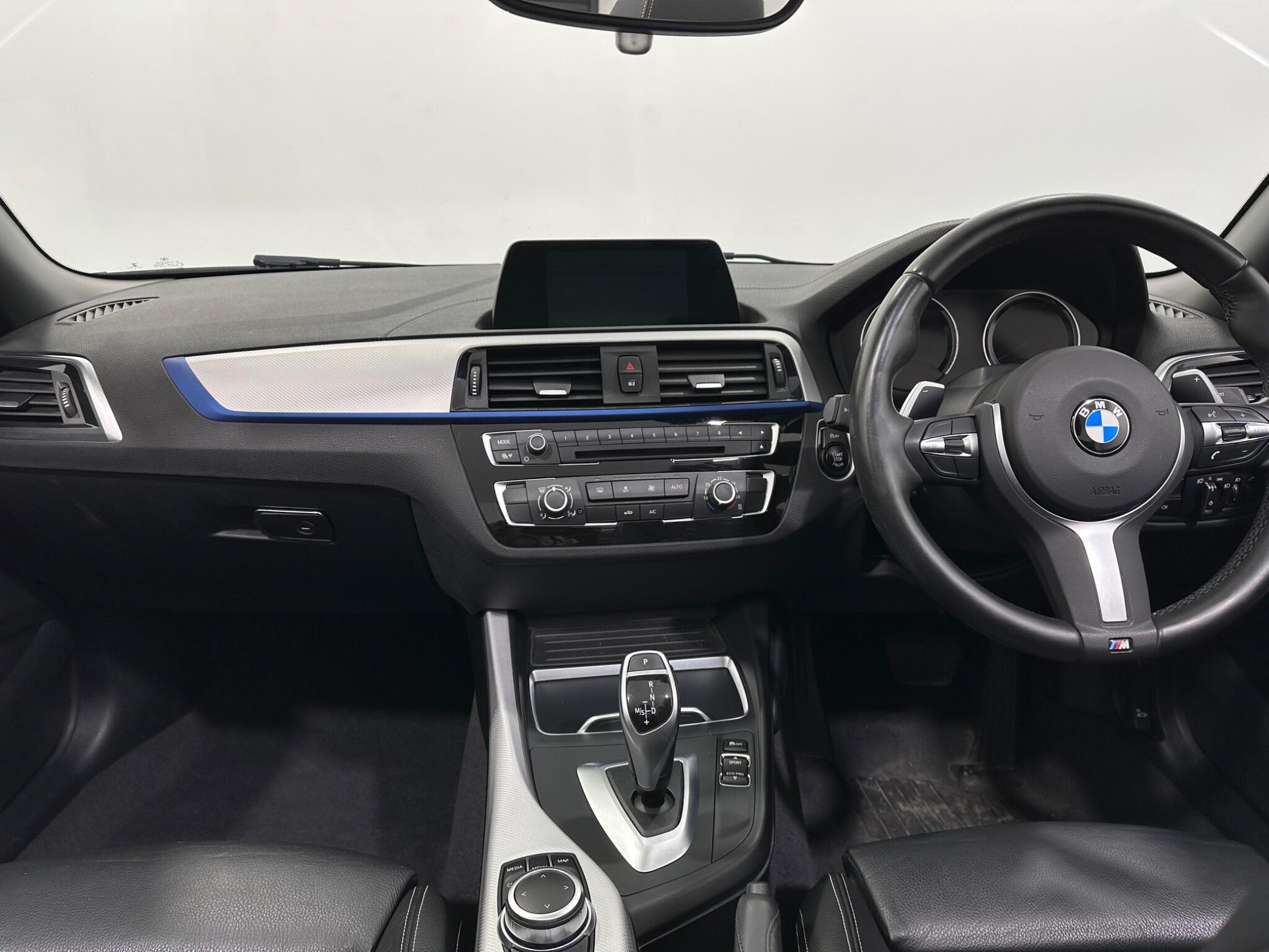 BMW 2 Series view 20
