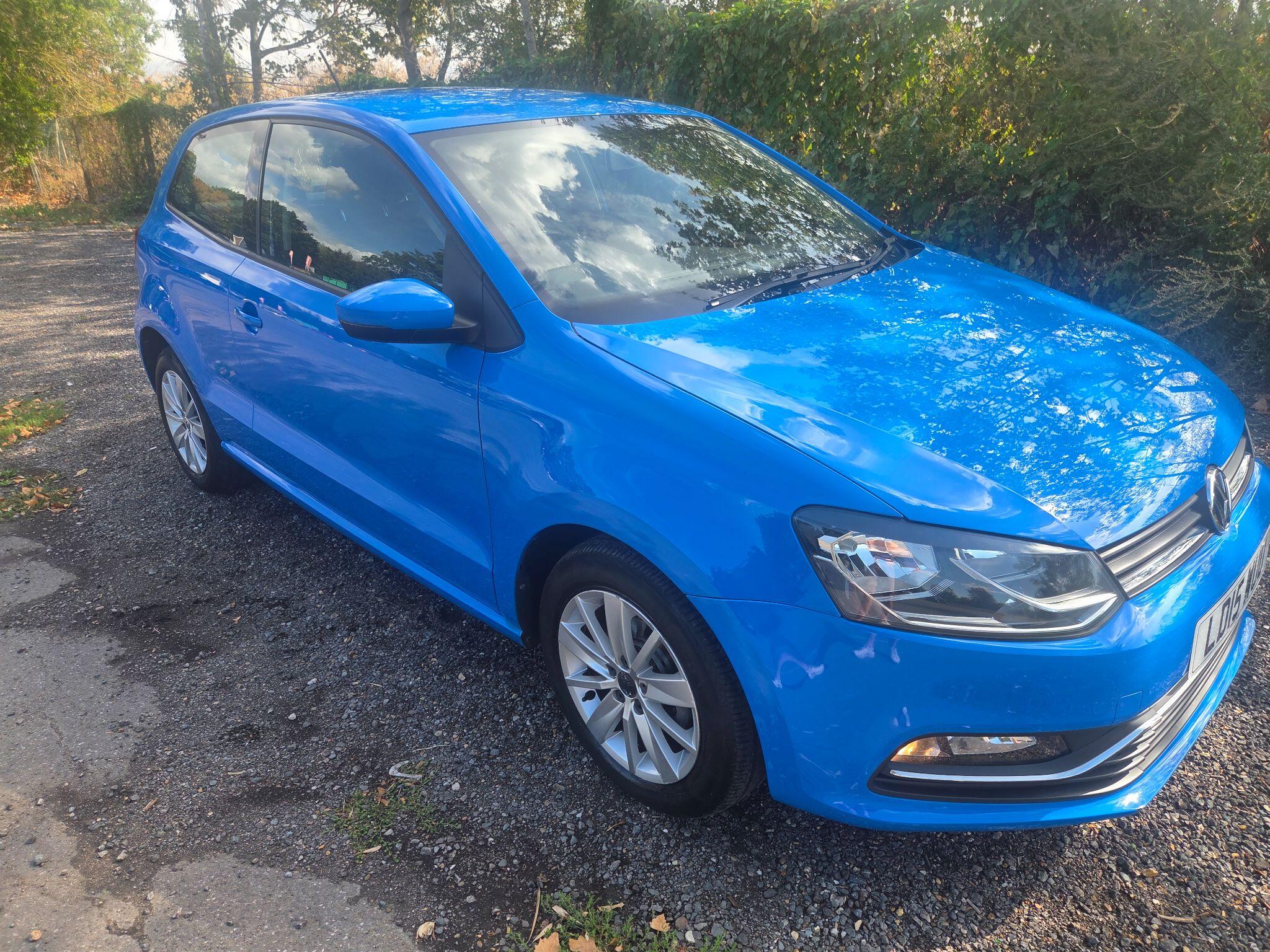 Volkswagen Polo view 4