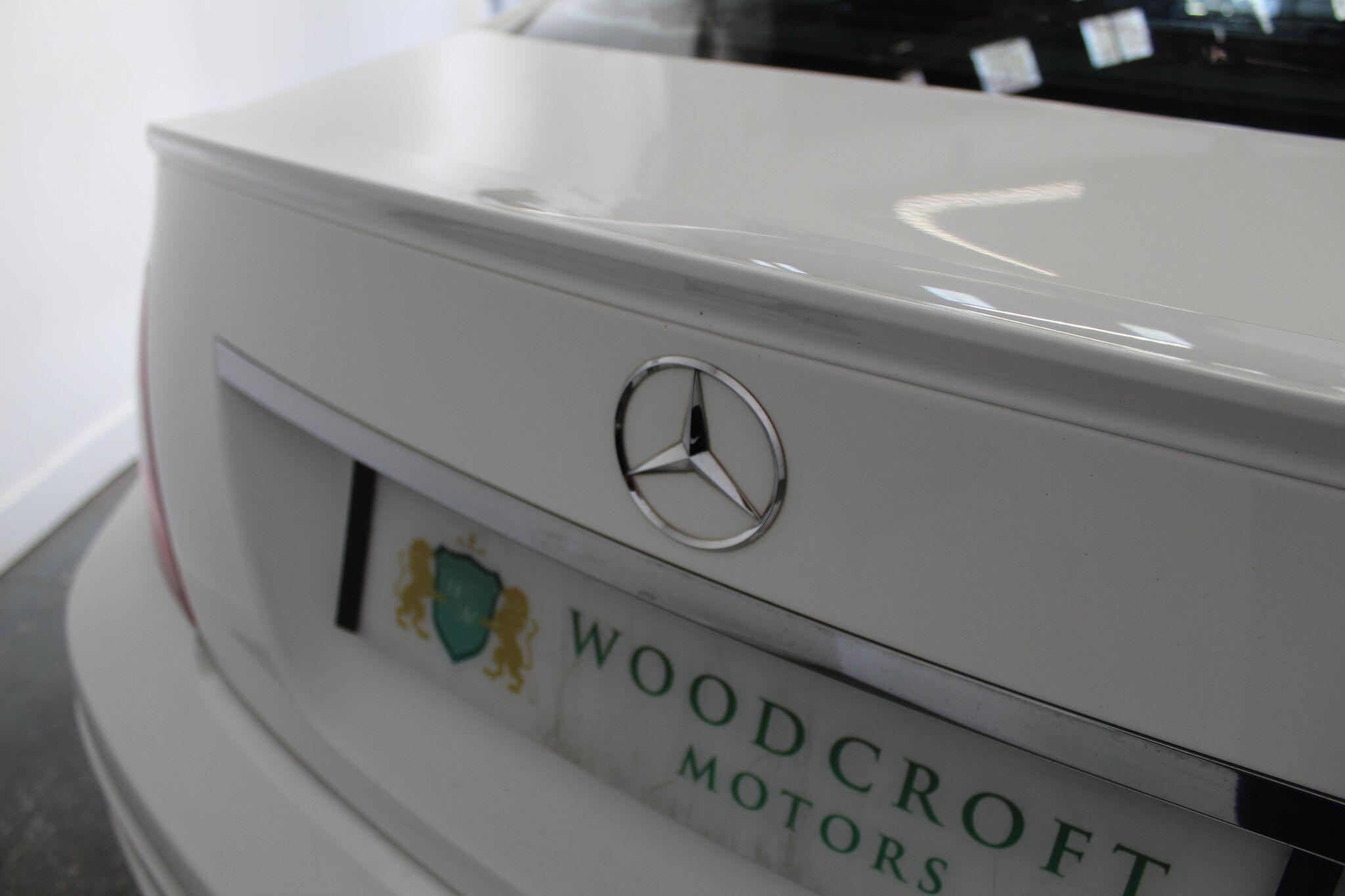 Mercedes-Benz C-Class view 19