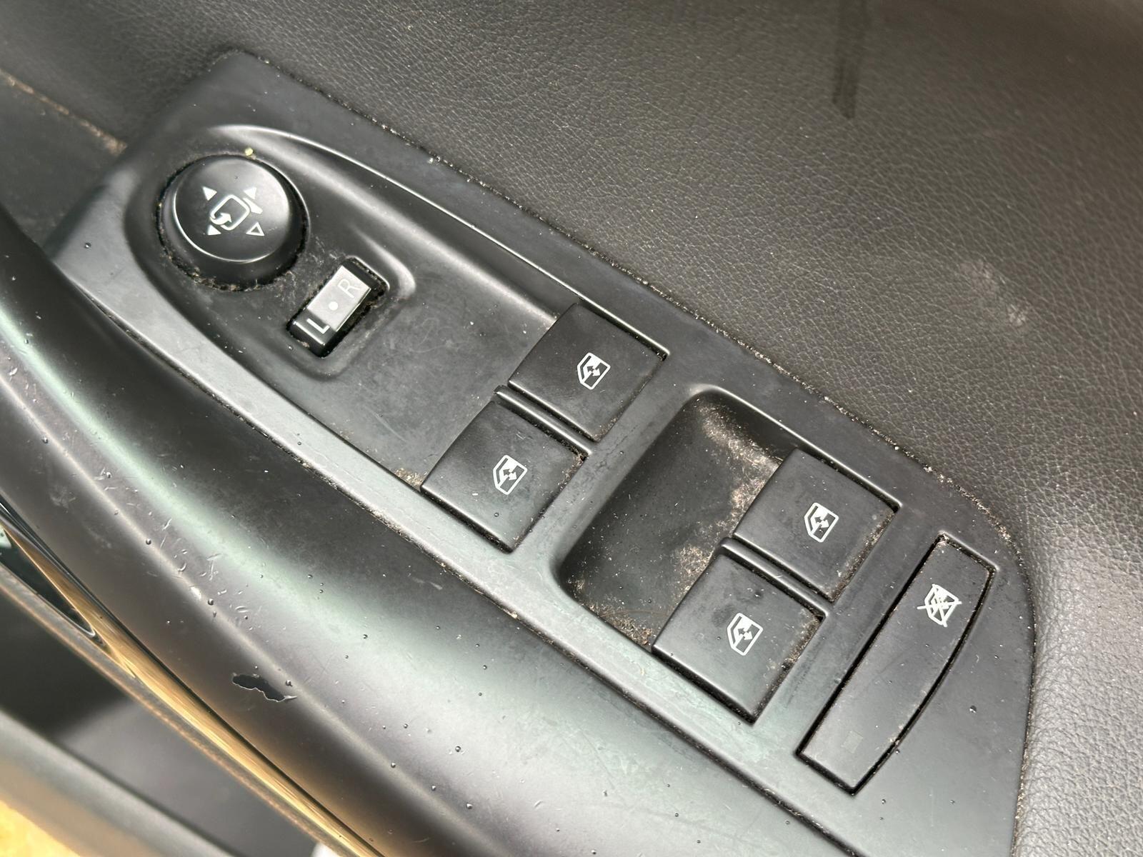 Vauxhall Astra view 27