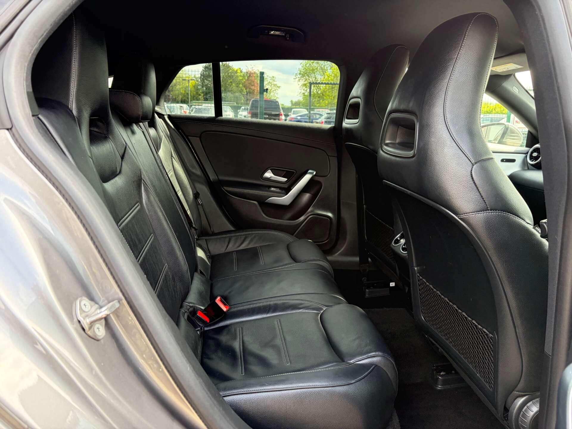 Mercedes-Benz Cla view 29