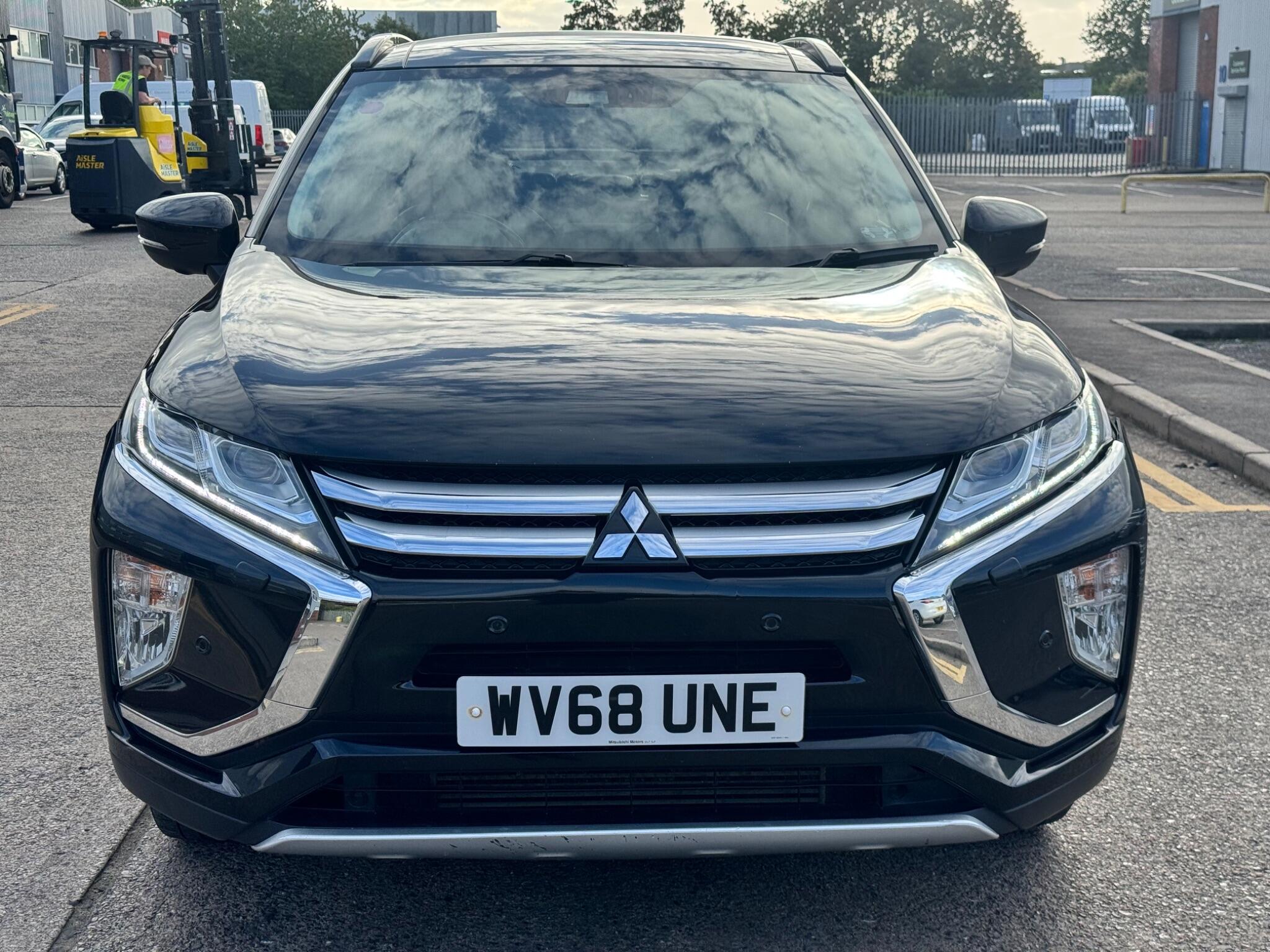 Mitsubishi Eclipse Cross view 2