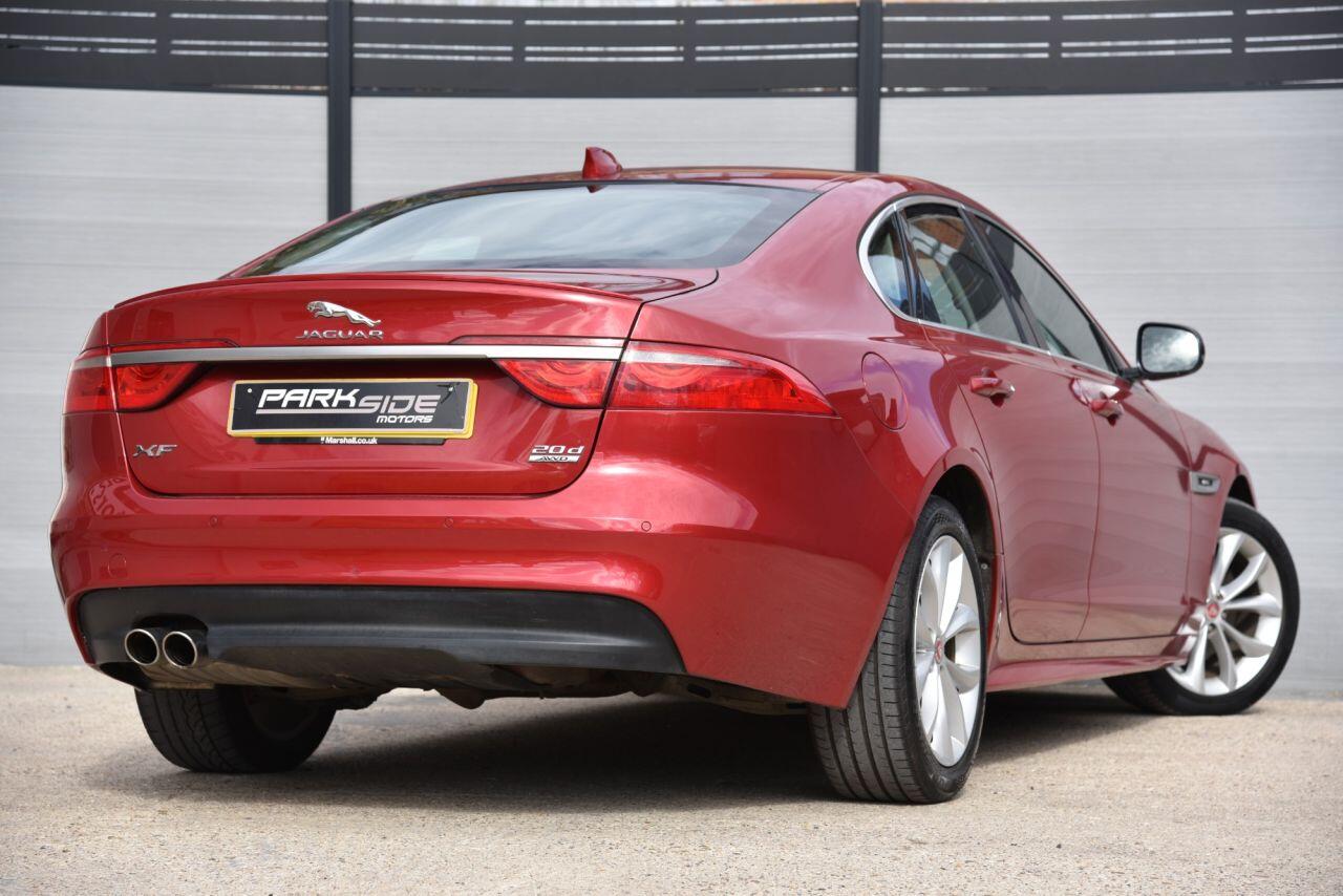 Jaguar XF view 9