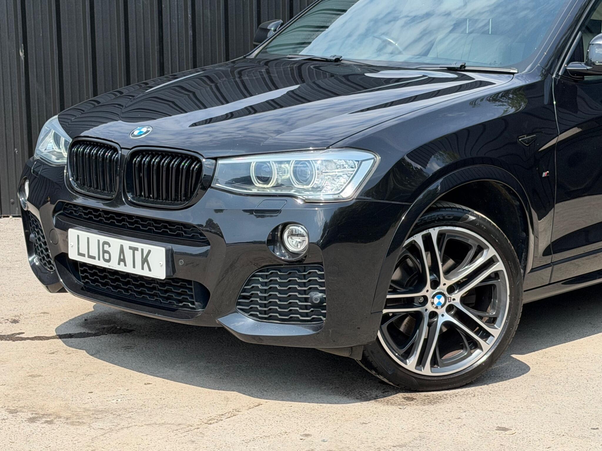 BMW X4 view 43